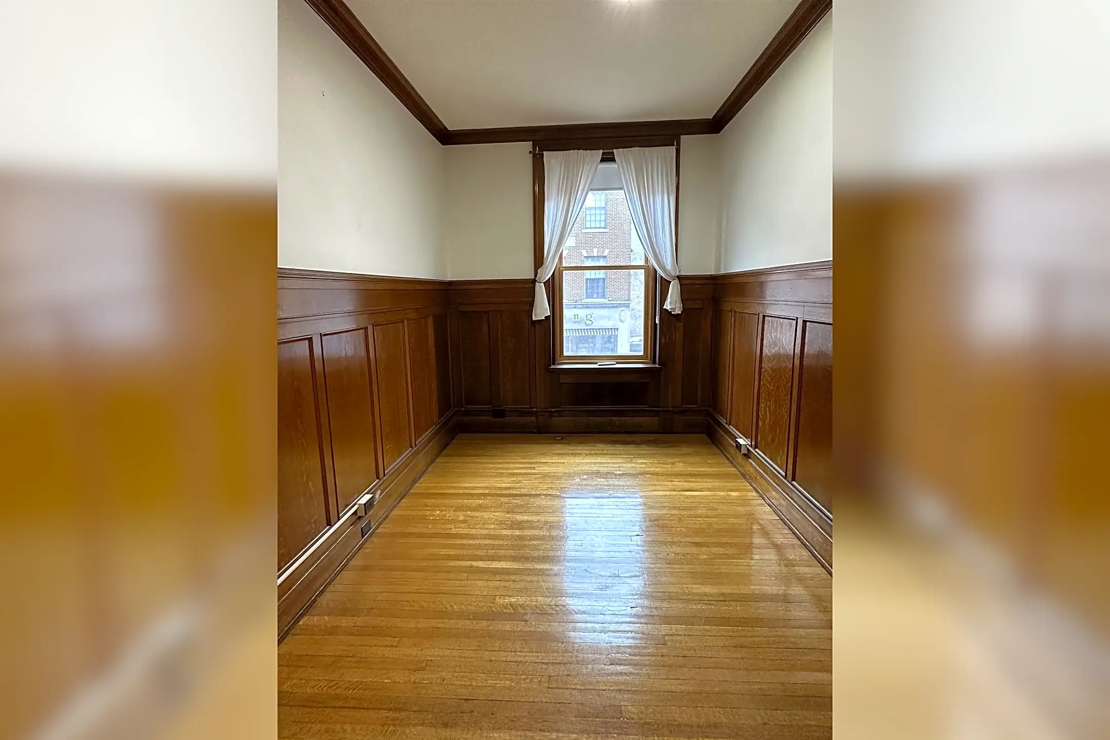 4 Elliot St 5 Apartments Brattleboro, VT 05301