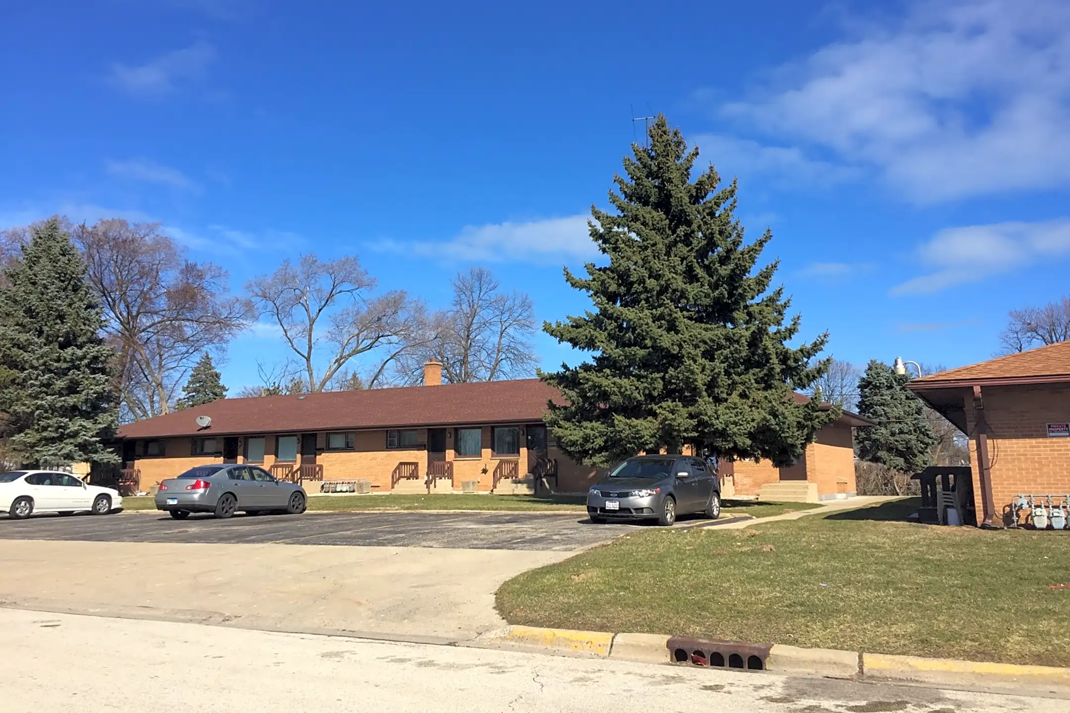 1635 Hervey Ave North Chicago, IL Apartments for Rent Rent.