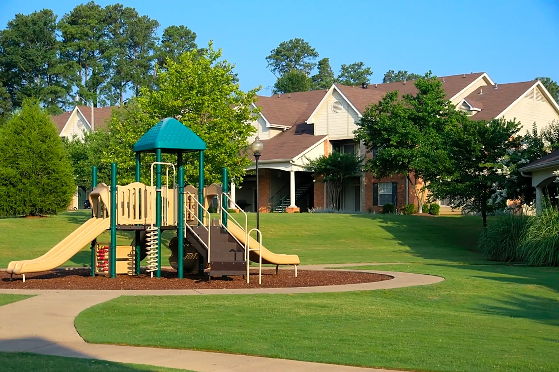 Magnolias At Hernando Hernando, MS 38632
