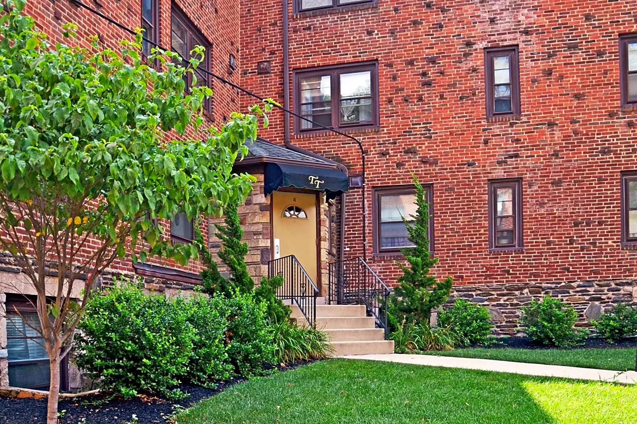 Tall Trees Village Apartments 4410 Township Line Rd Drexel Hill, PA