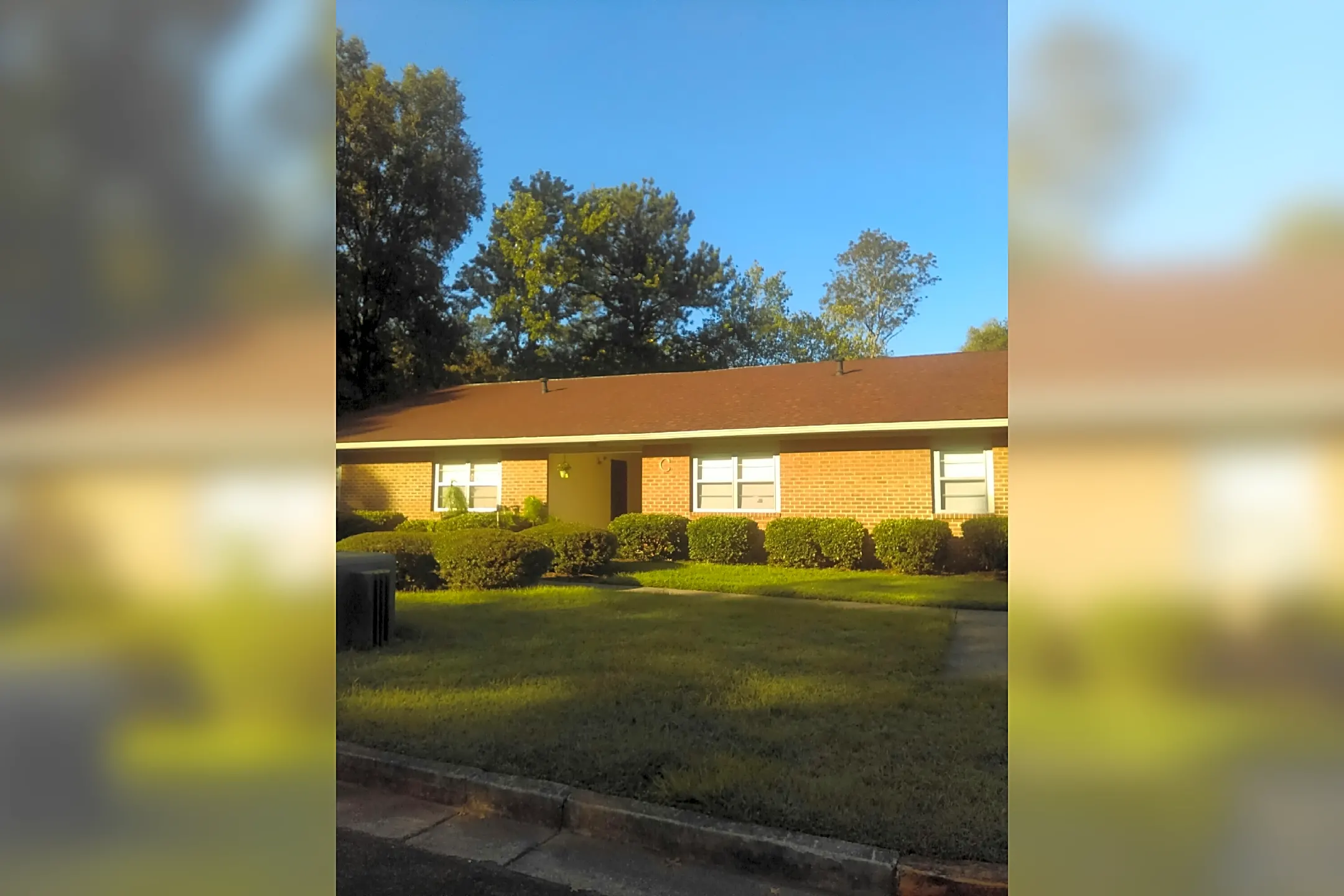 Happy Valley Apartments (Springwood) 1209 Indian Ave Rossville, GA