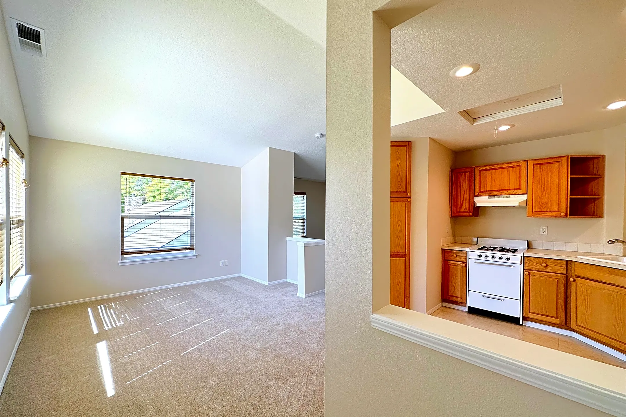 1551 NE Orenco Station Pkwy Apartments Hillsboro, OR 97124