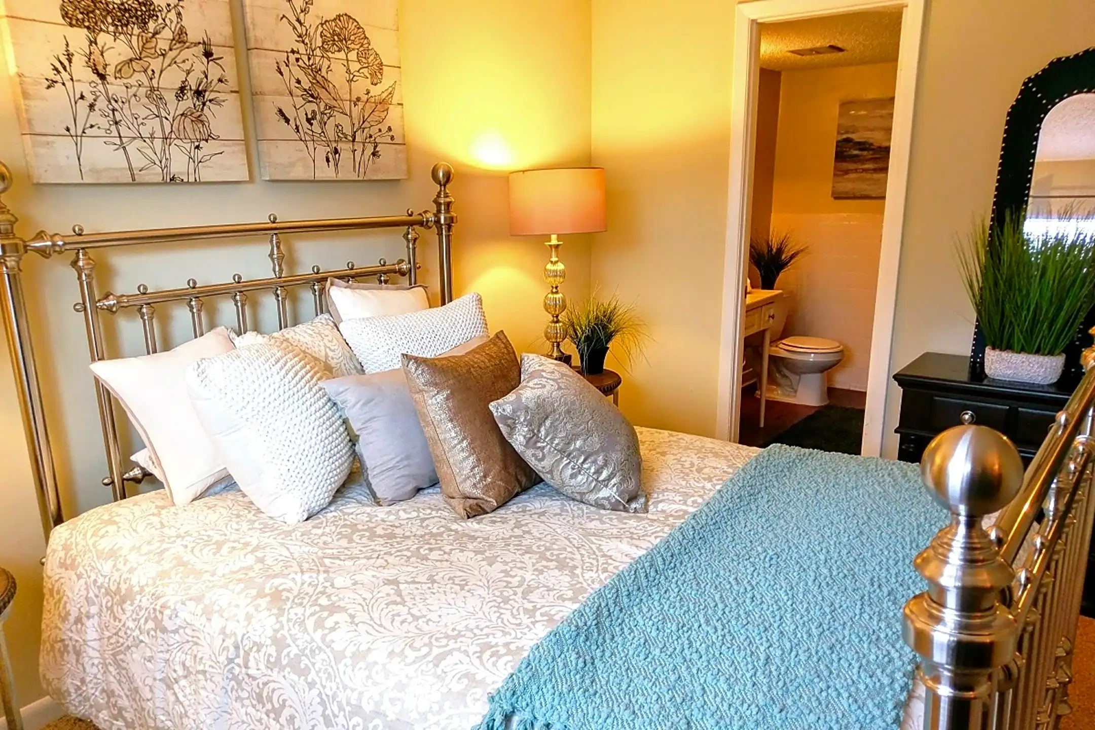 Fountains of Largo 13125 Wilcox Rd Largo, FL Apartments for Rent