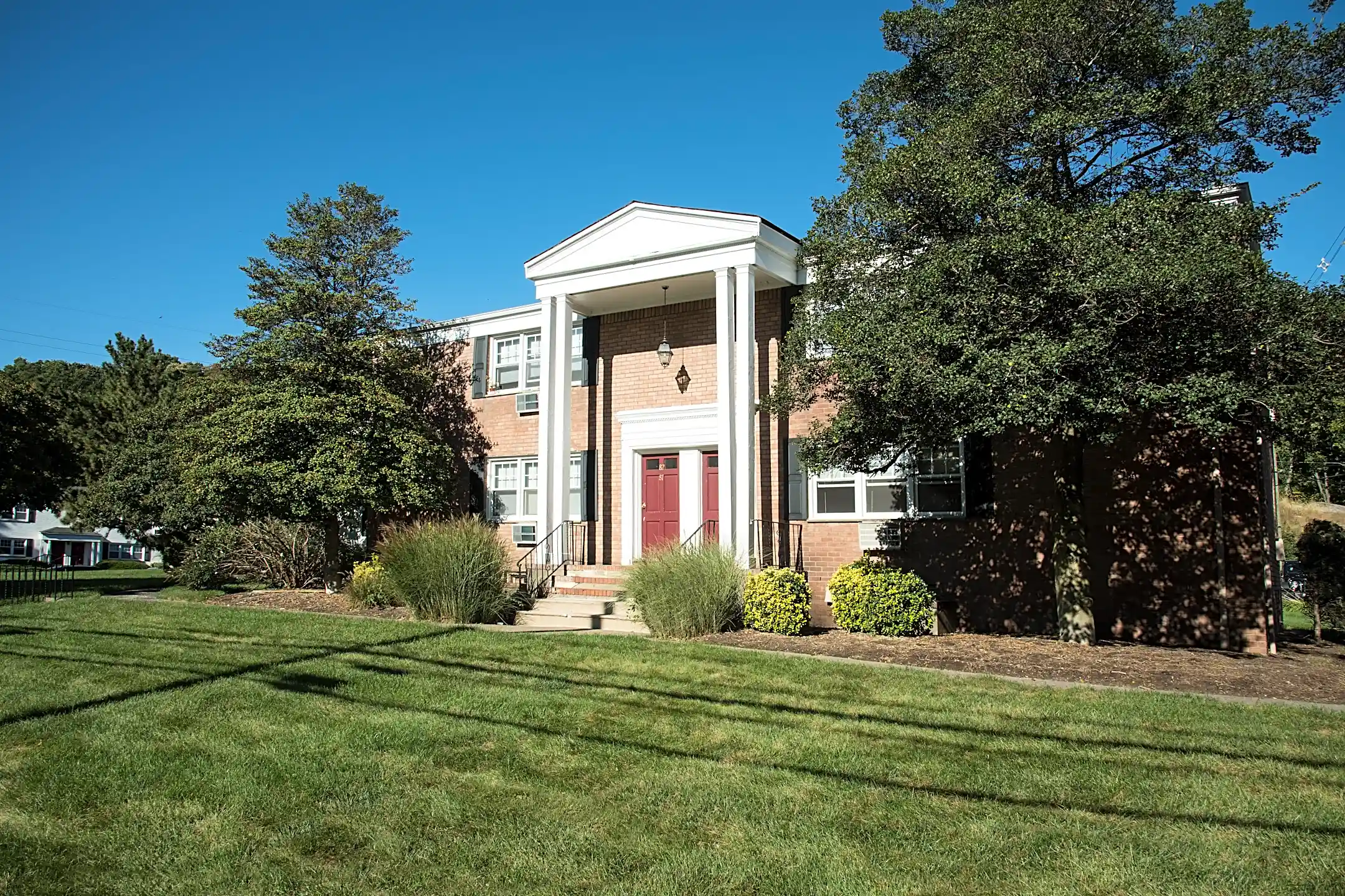 Berkeley Square Apartments Suffern, NY 10901