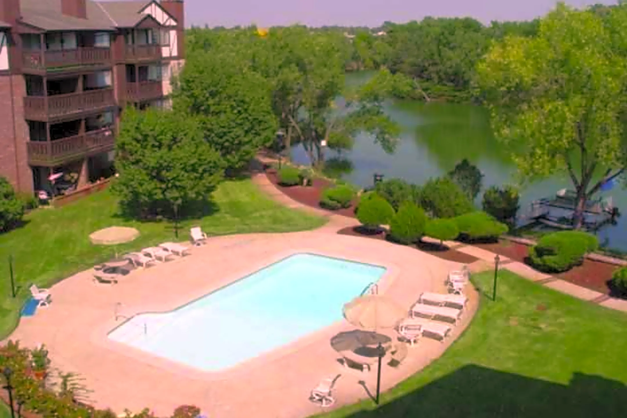 Pool - Twin Lakes Apartments - Wichita, KS
