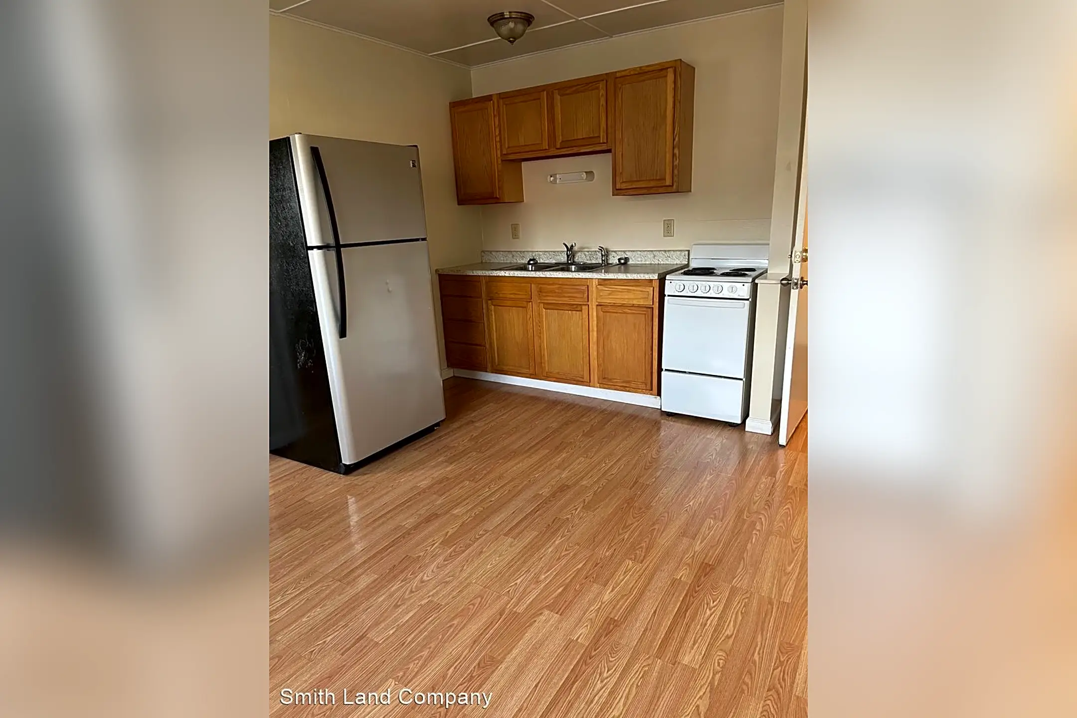 103 Conrad Ct Apartments Glenville, WV 26351