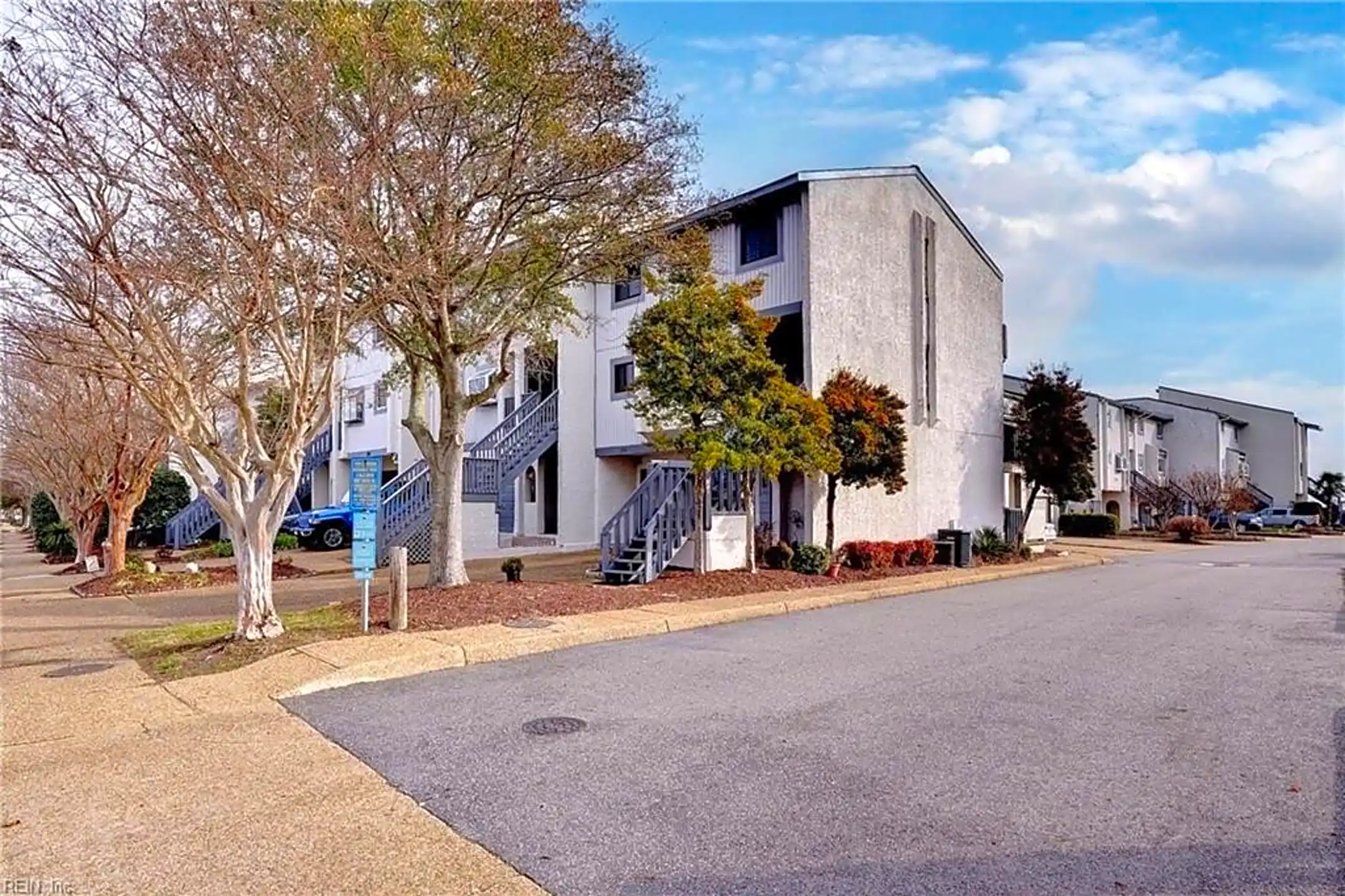 216 N 1st St Hampton, VA Townhomes for Rent Rent.