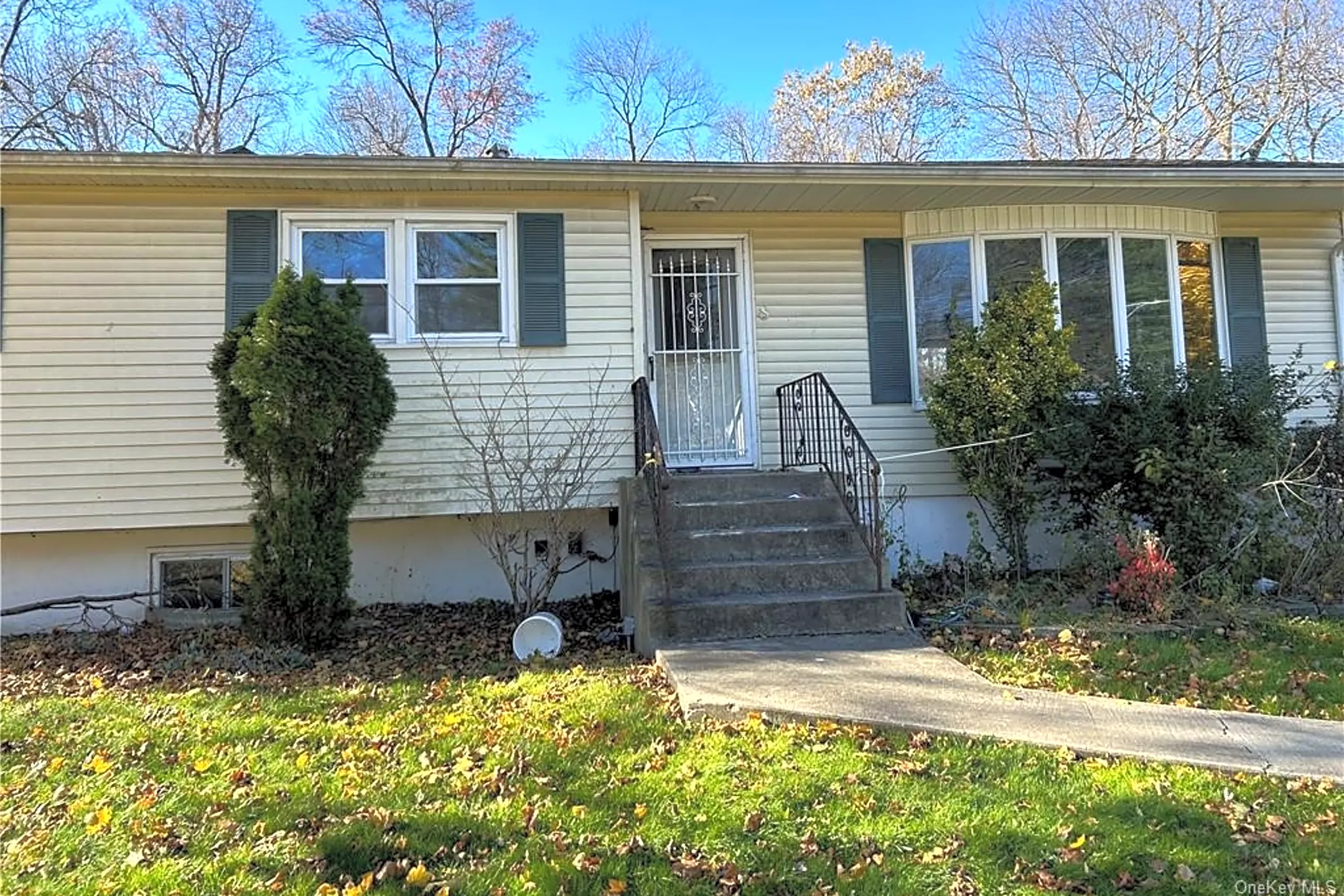 8 Greene Rd Houses Spring Valley, NY 10977