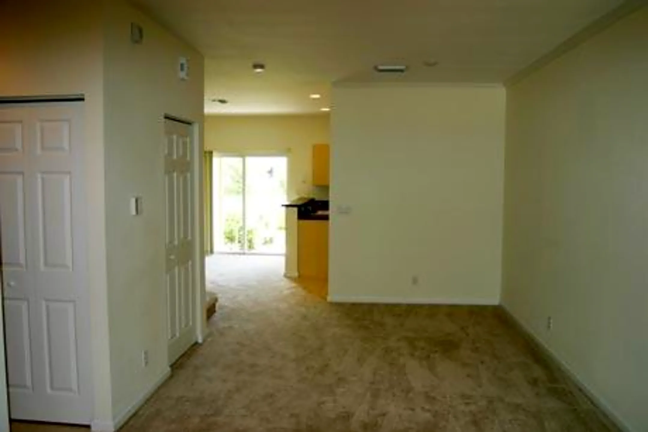 The Tides Apartment Homes 3185 NW 118th Dr Coral Springs, FL