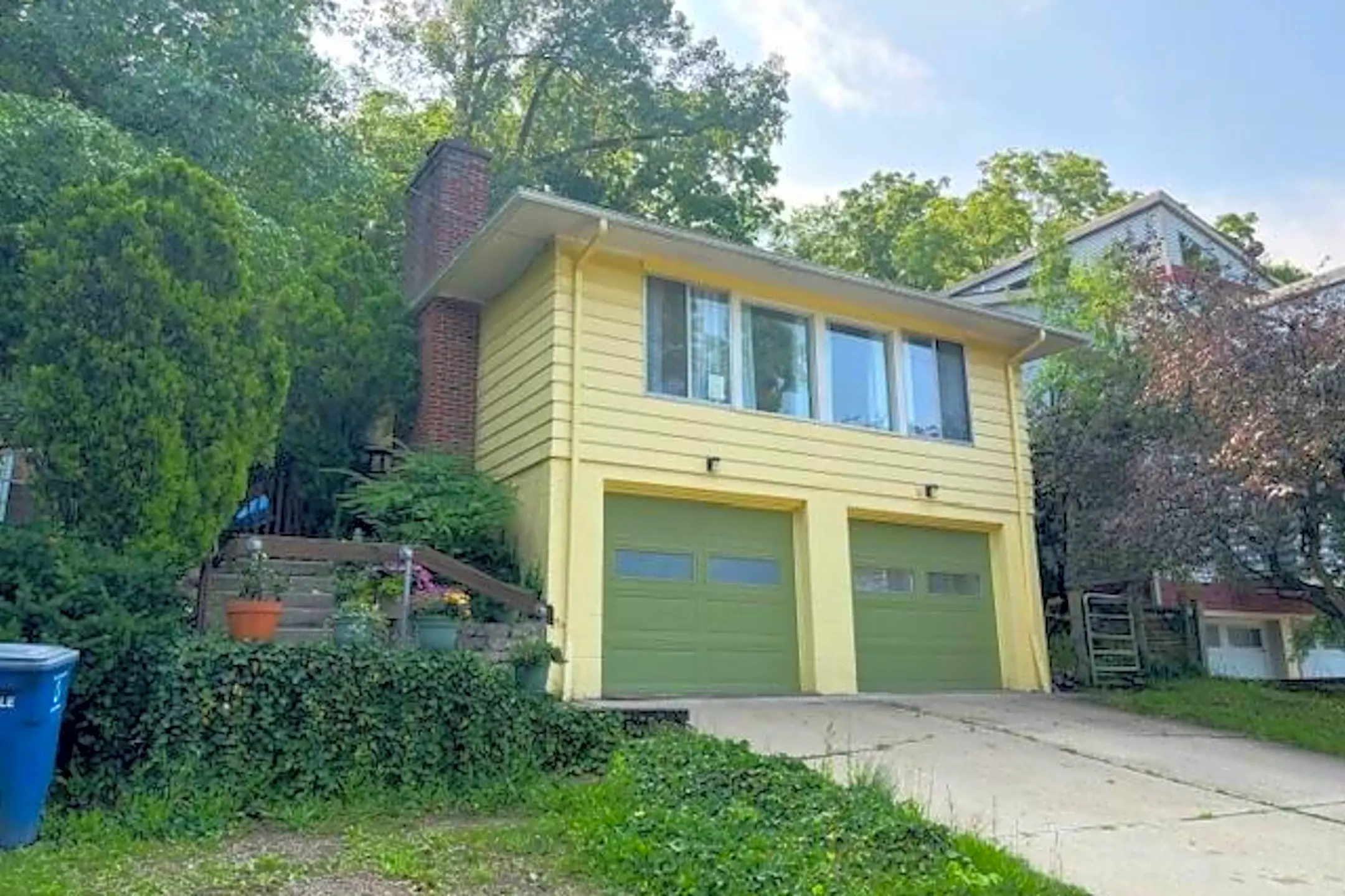 1560 Jones Dr | Ann Arbor, MI Houses for Rent | Rent.