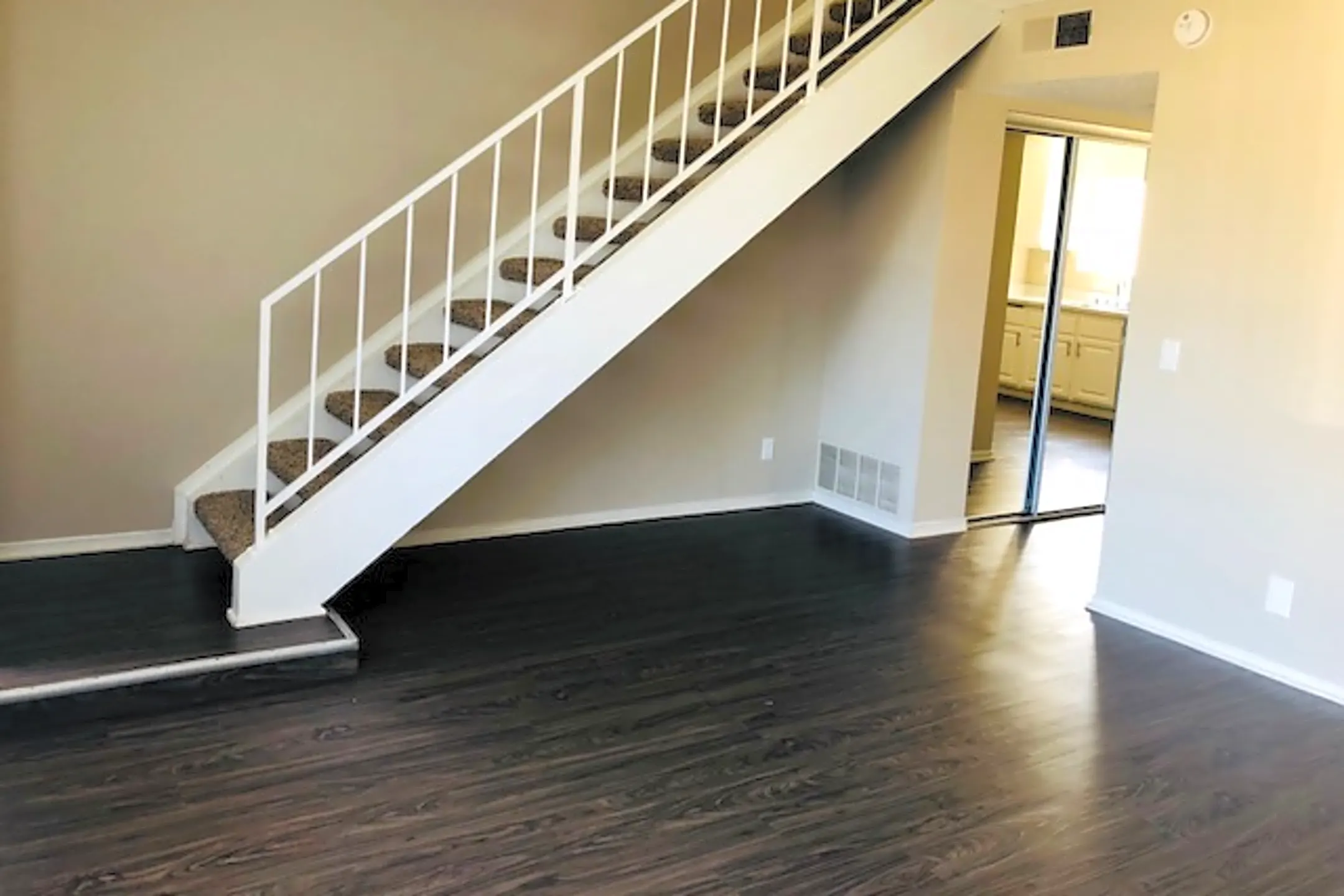 Westerly Shores Apartments 4840 S Rose Ave Oxnard, CA Apartments