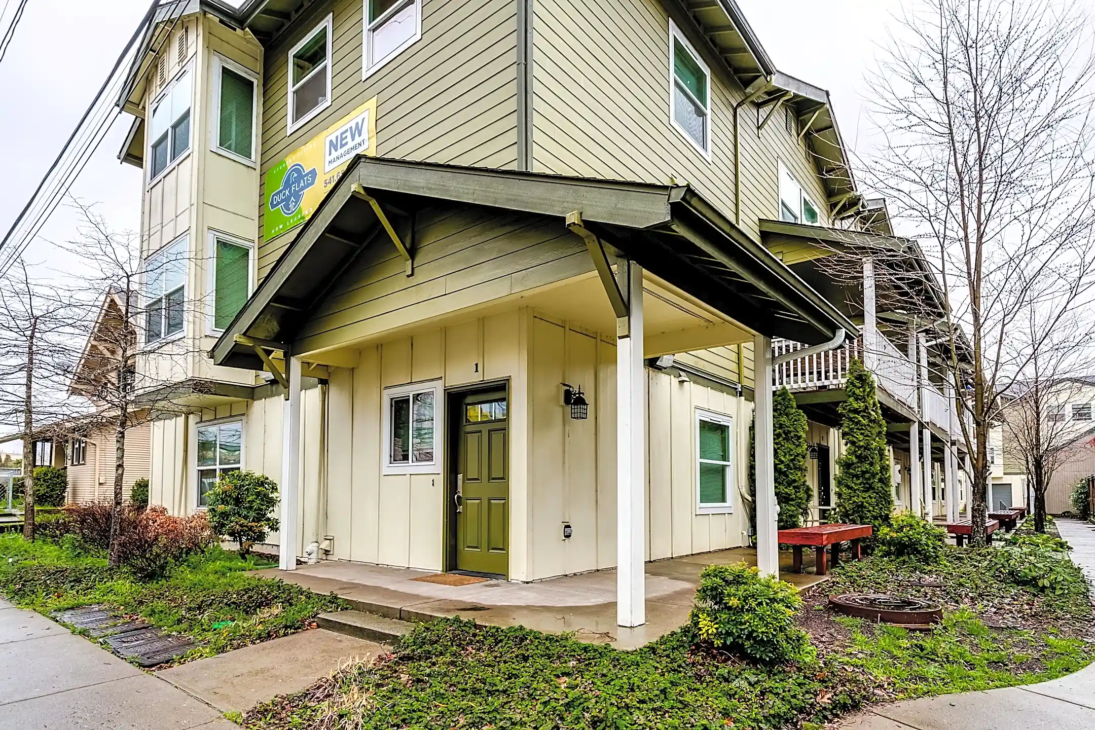 The Duck Flats Student Housing 945 Patterson St Eugene, OR