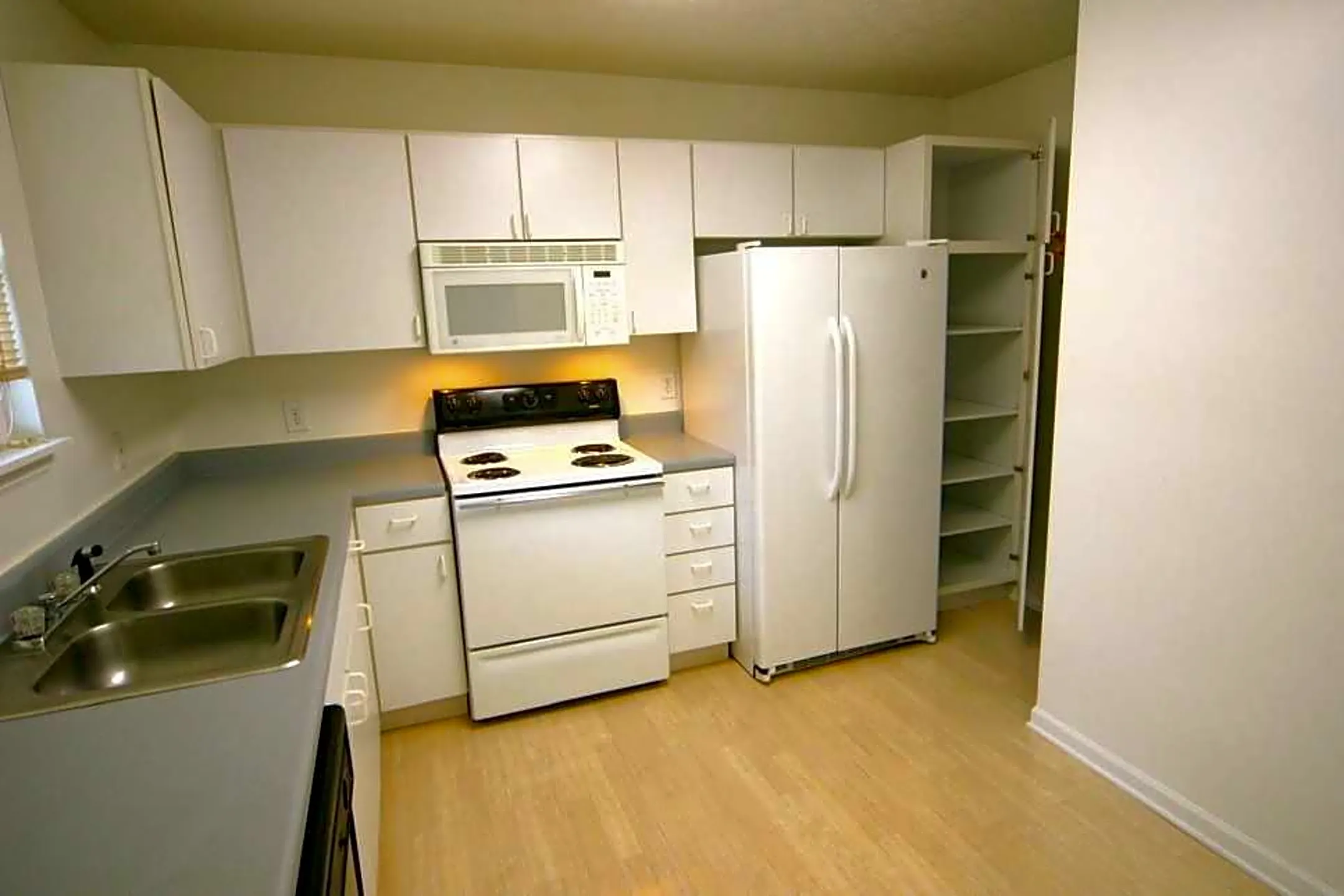 Bel Air Court Columbus OH 43213