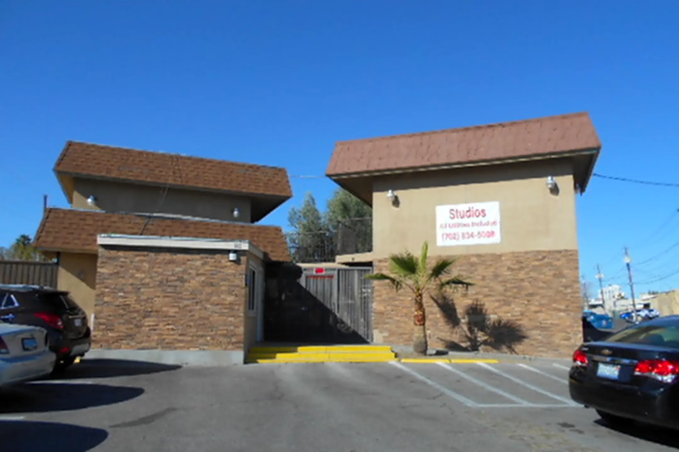 Oak Tree Las Vegas, NV 89101