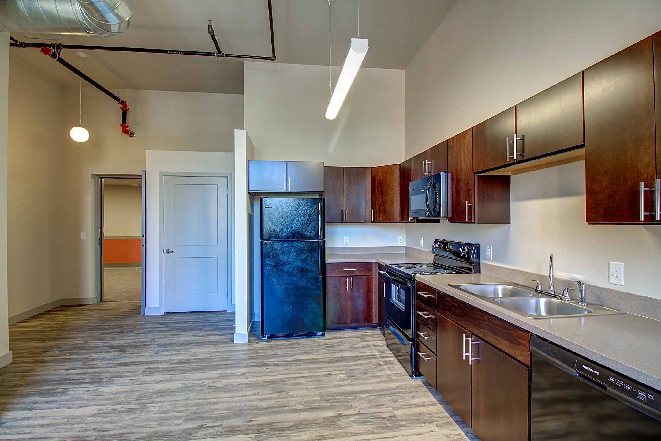 Blenheim School Apartments 2411 East 70th Terrace Kansas City, MO