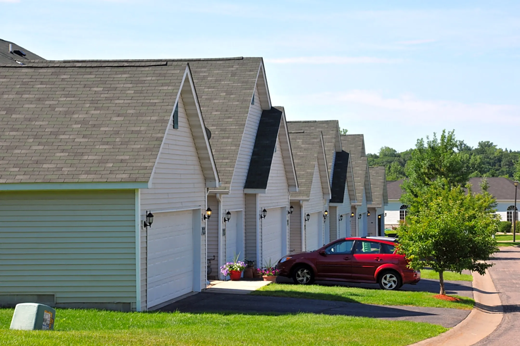 Carver Lake Townhomes 6201 Tahoe Rd Woodbury, MN Townhomes for Rent