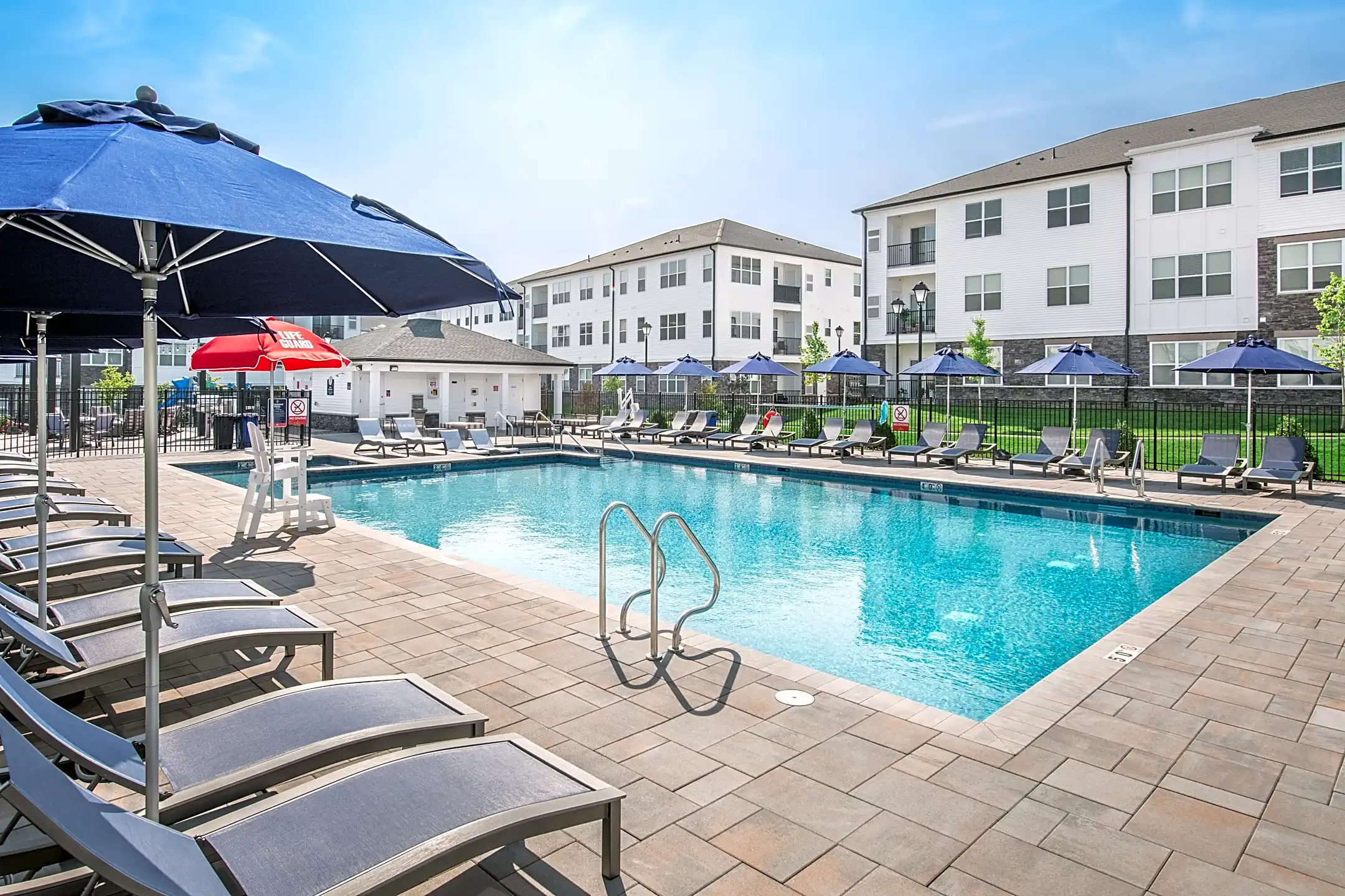 Camelot at Toms River 635 Bay Avenue Toms River, NJ Apartments for