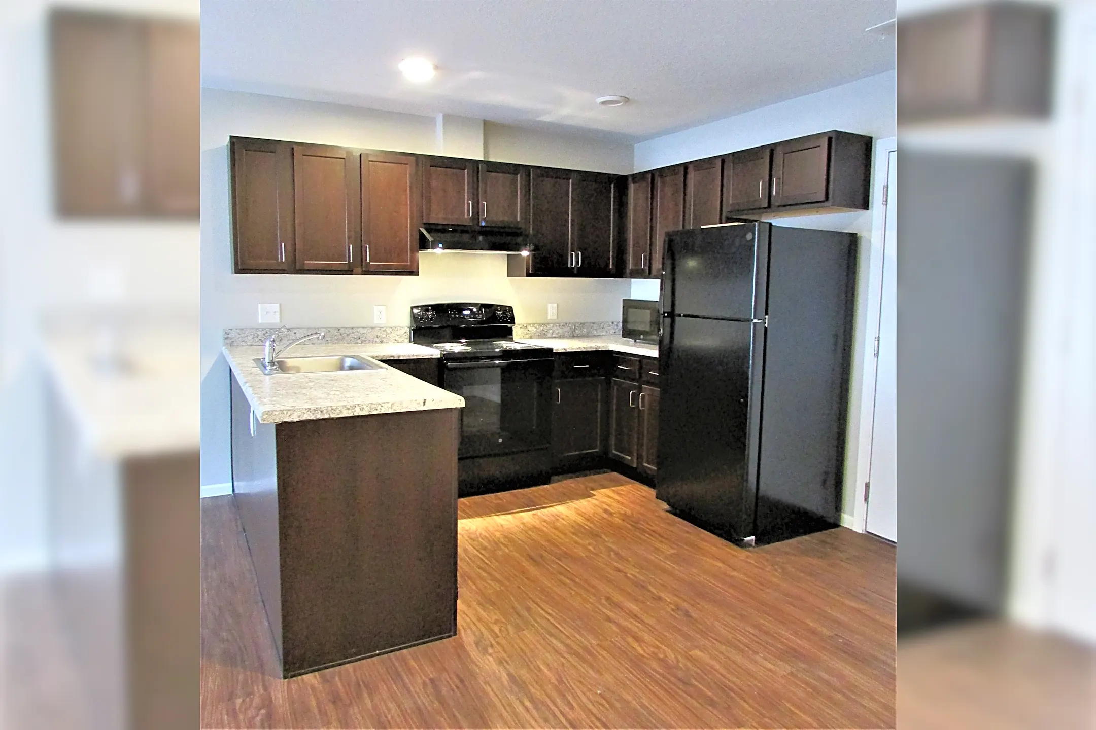 Rowan Apartments 509 Buckeye Street Parkersburg, WV Apartments for