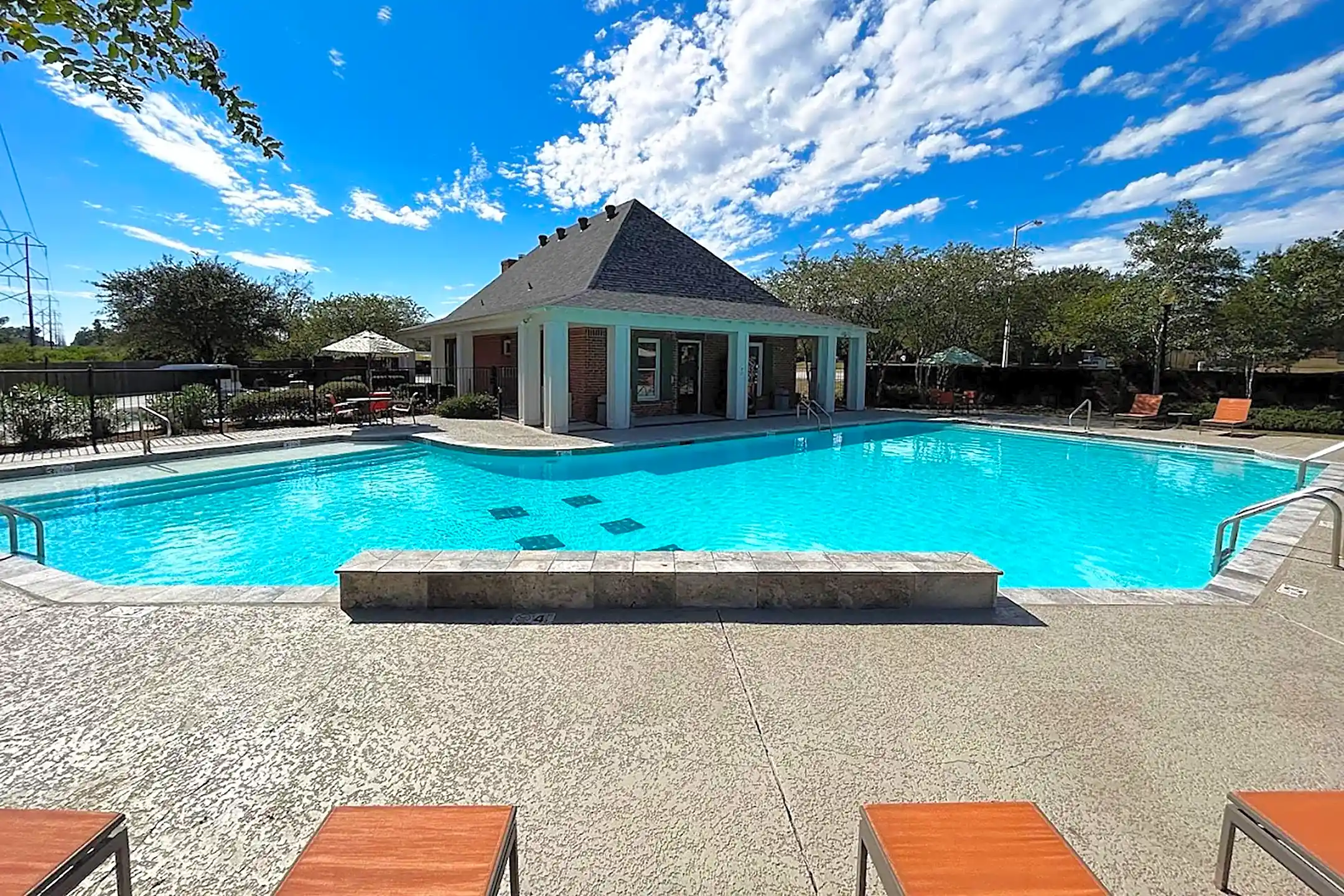 Highlands of Grand Pointe 3601 Kaliste Saloom Rd Lafayette, LA