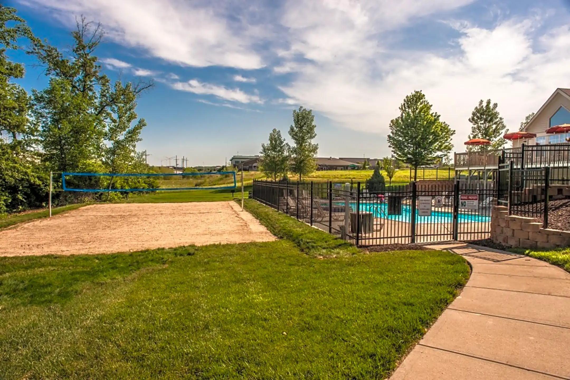 Wildoak Apartment Homes Kansas City, MO 64158