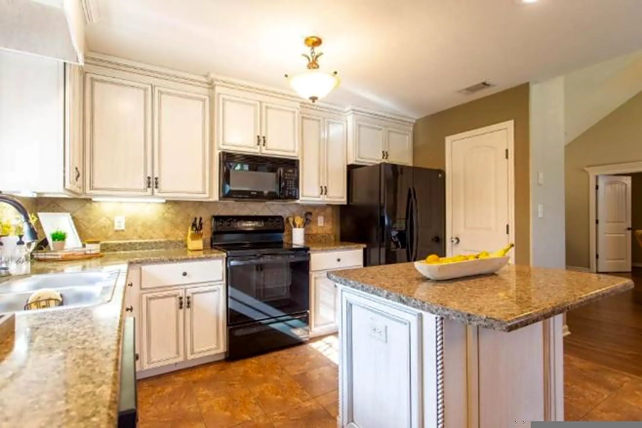 7619 Kayla Dr Hahira, GA Houses for Rent Rent.