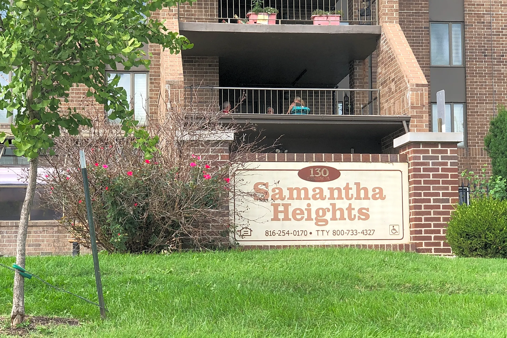 Samantha Heights 130 E College St Independence Mo Apartments For