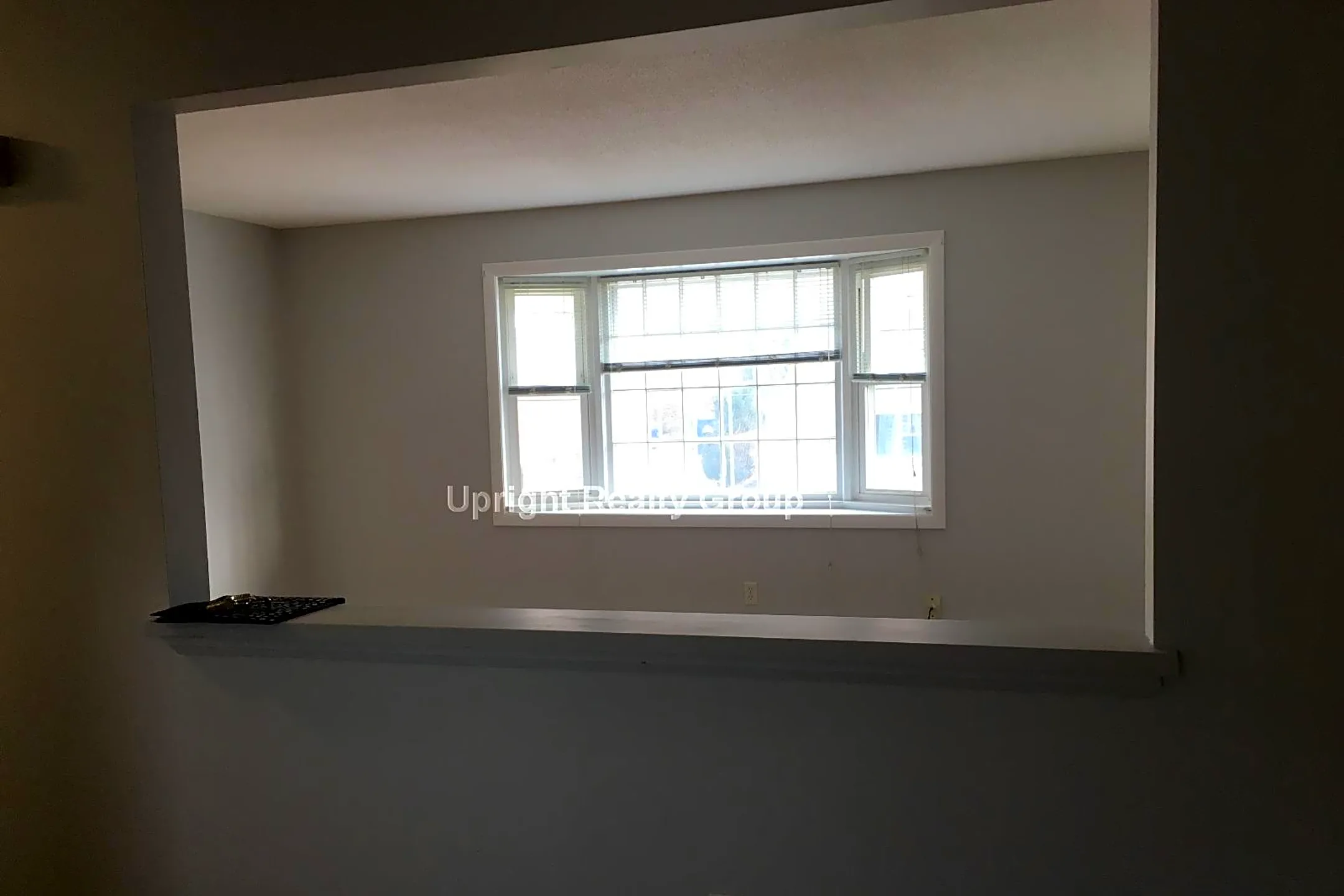 238 Oak Grove Ave 238 Oak Grove Ave unit 4 Fall River, MA Houses