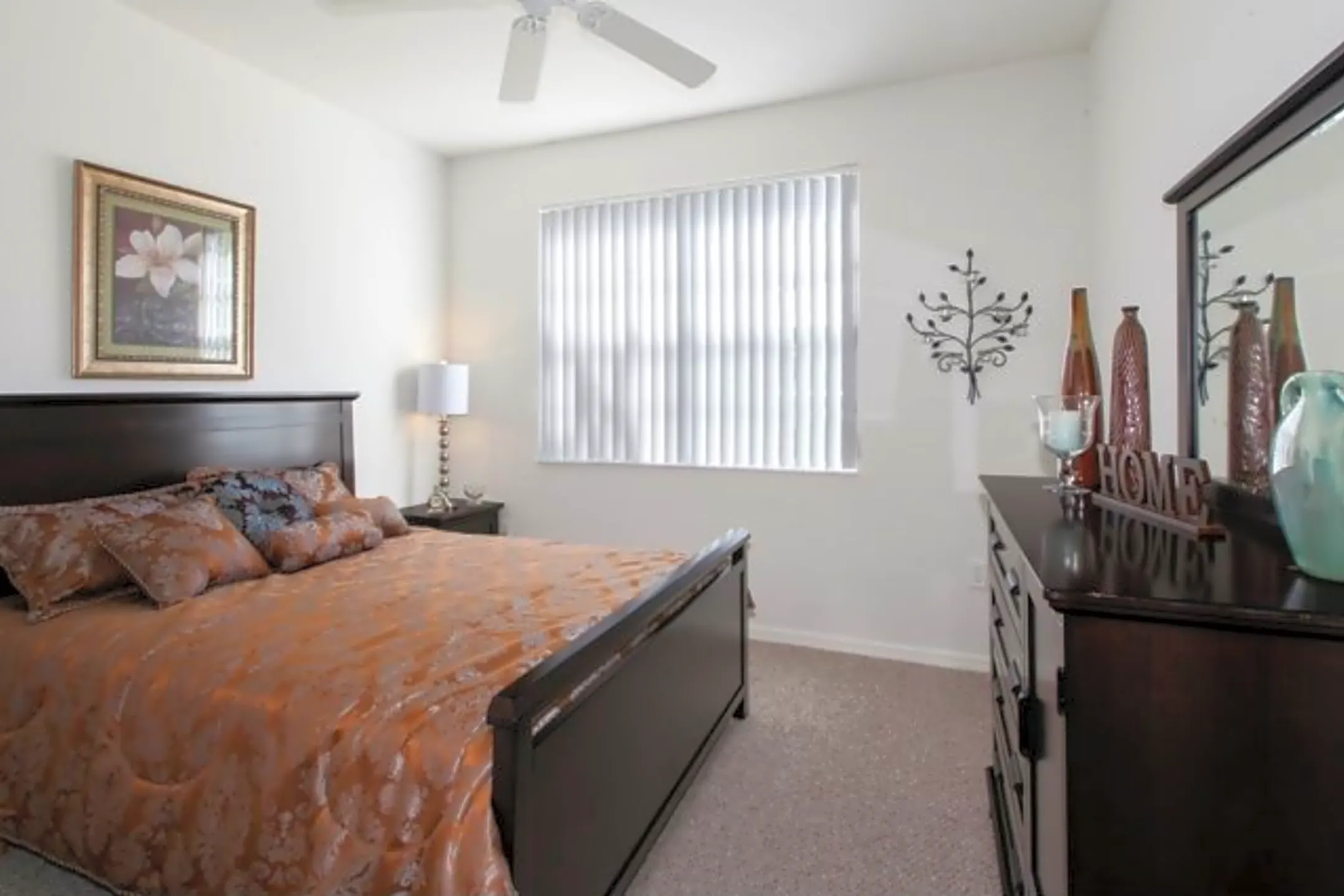 Lexington Club Apartments Deland