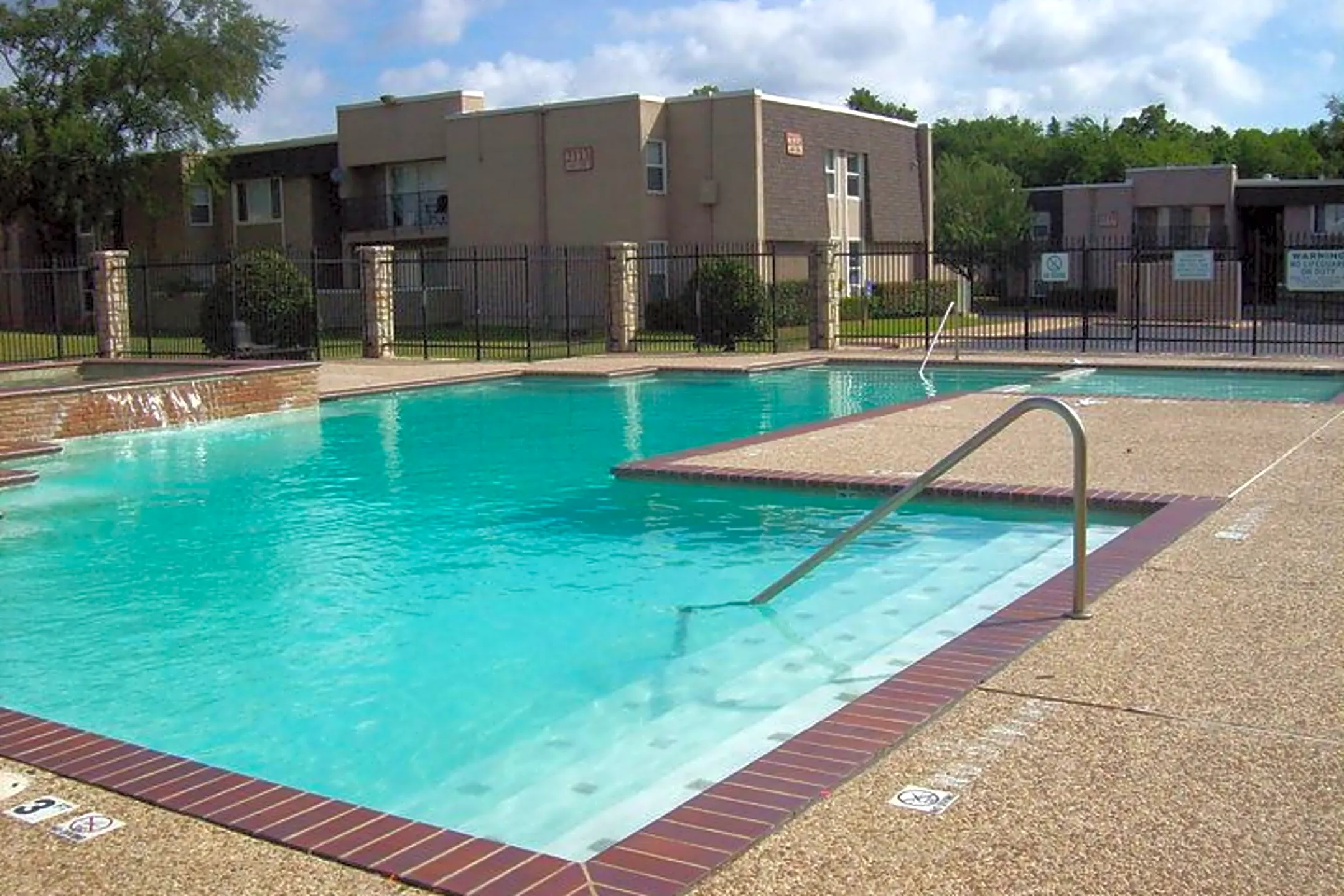 Hillcrest Mesquite Apartments Mesquite, TX 75149