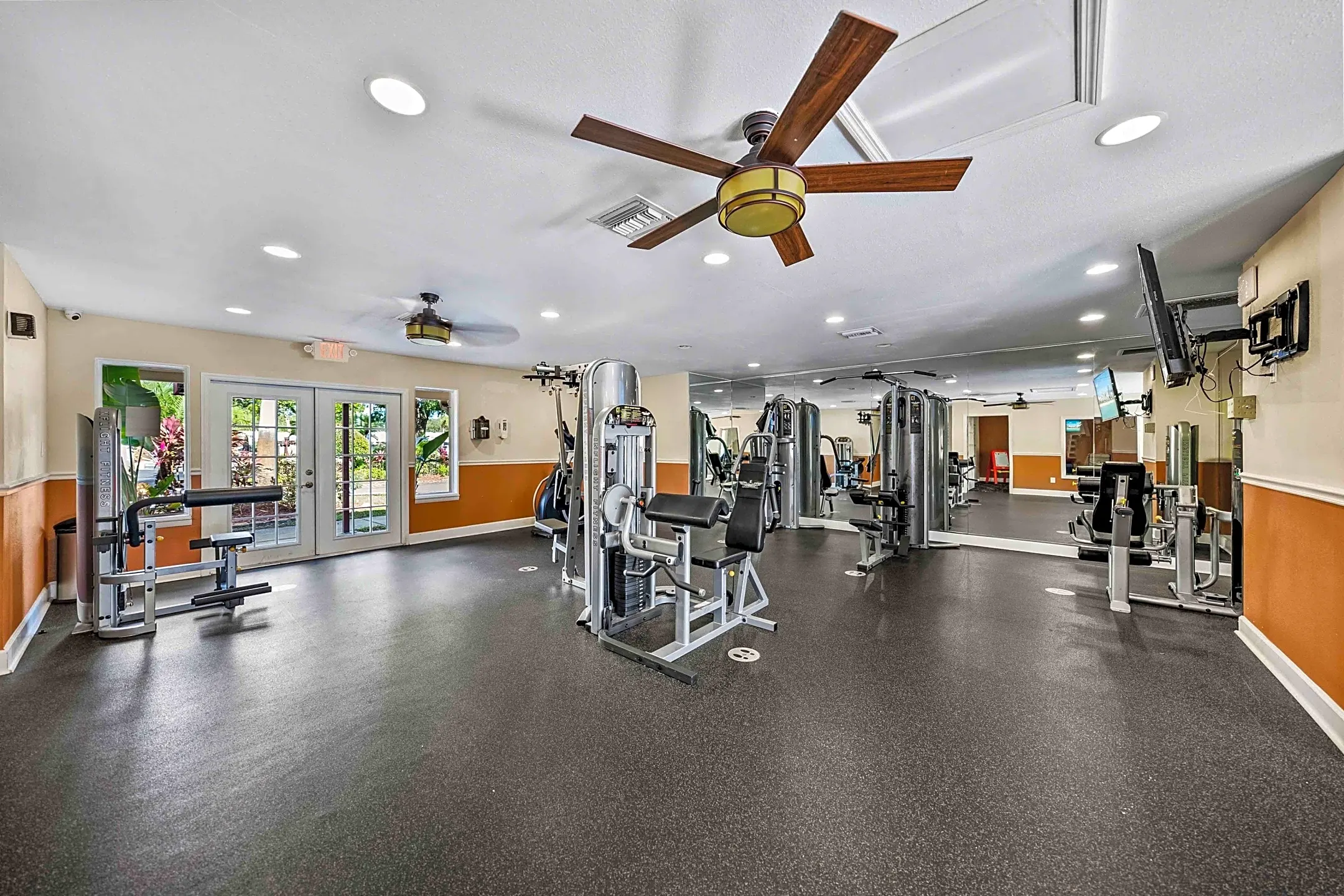 Fitness Weight Room - The Park at Palermo - Tampa, FL