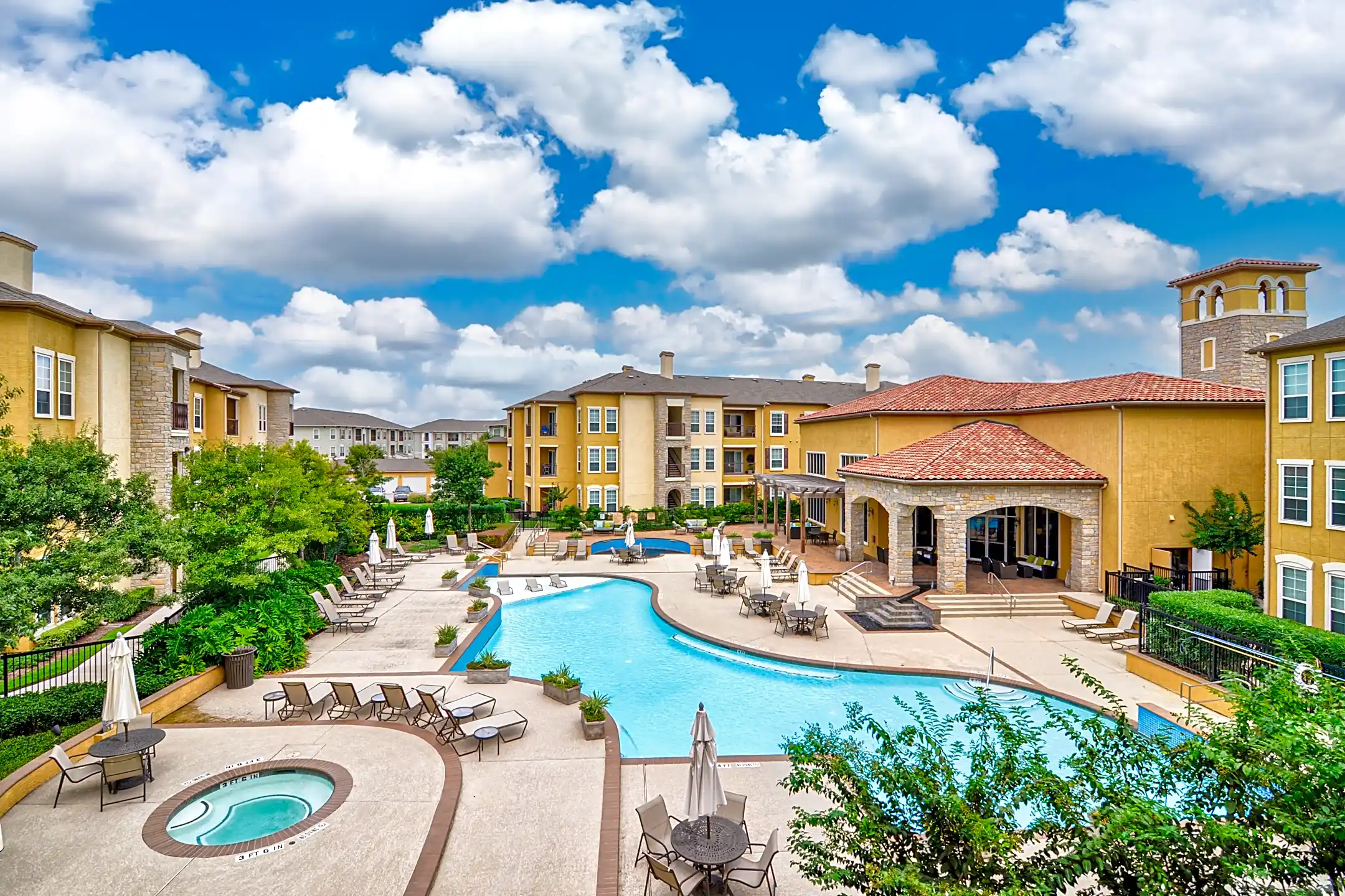 Amalfi At Tuscan Lakes 1450 E League City Pkwy League City, TX