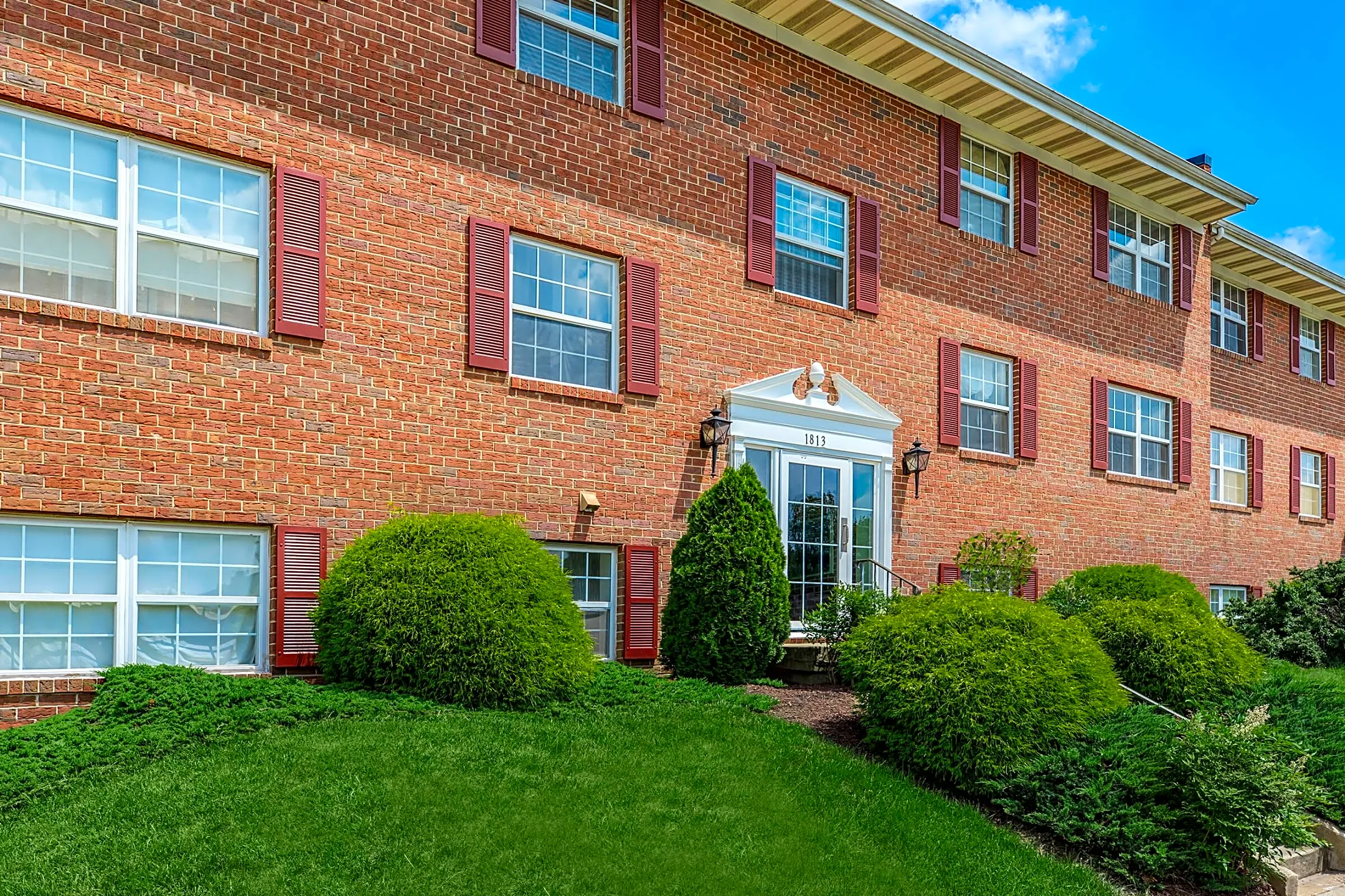 Oakleigh Apartments 1803 Cobourg Ct Parkville, MD Apartments for