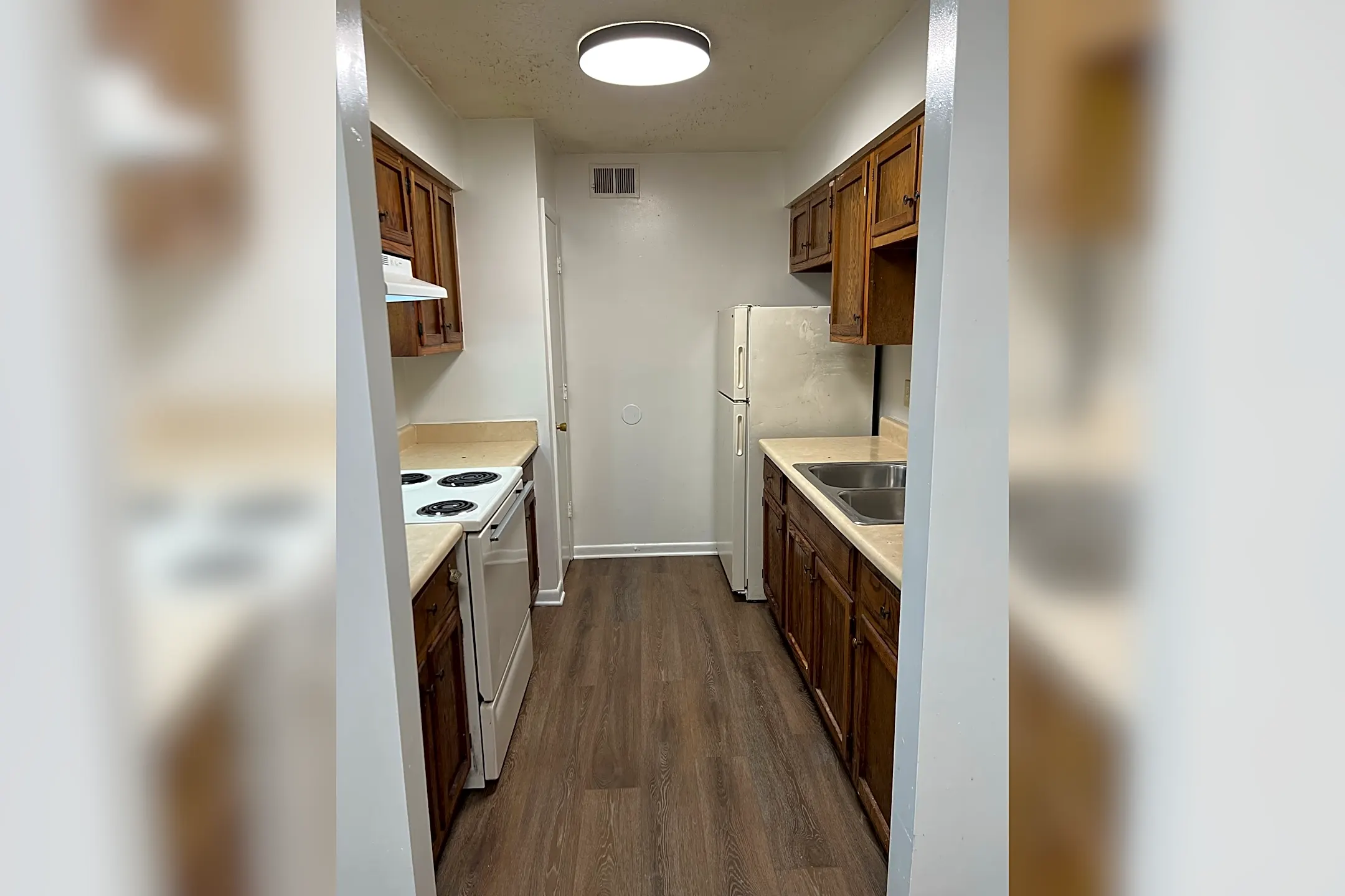 83 Hillview Apt Dr 83 Hillview Apt Dr unit 24 McKenzie, TN