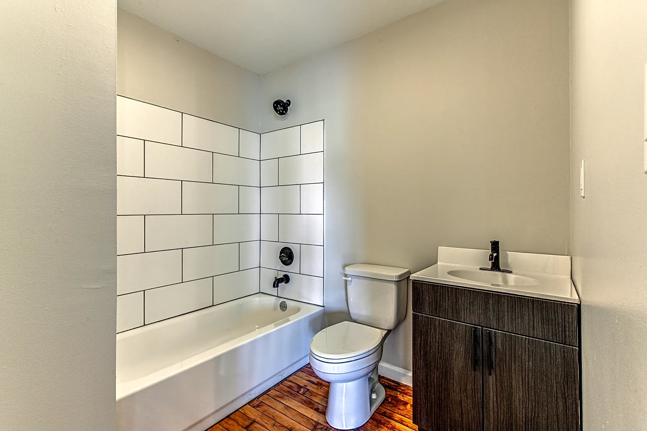 Bathroom - Spring Lofts - Philadelphia, PA