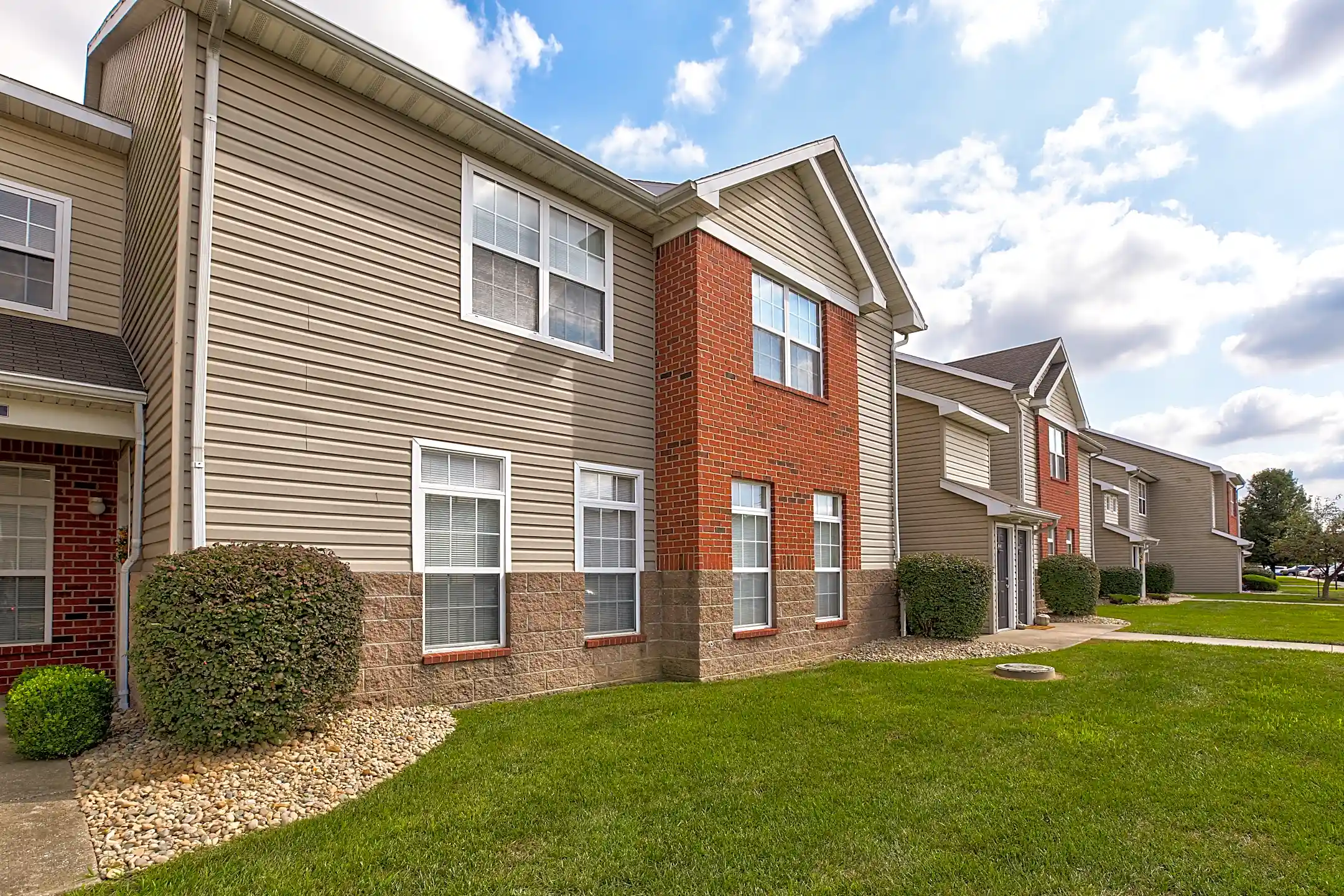 Lakeshore Apartments Evansville, IN 47715