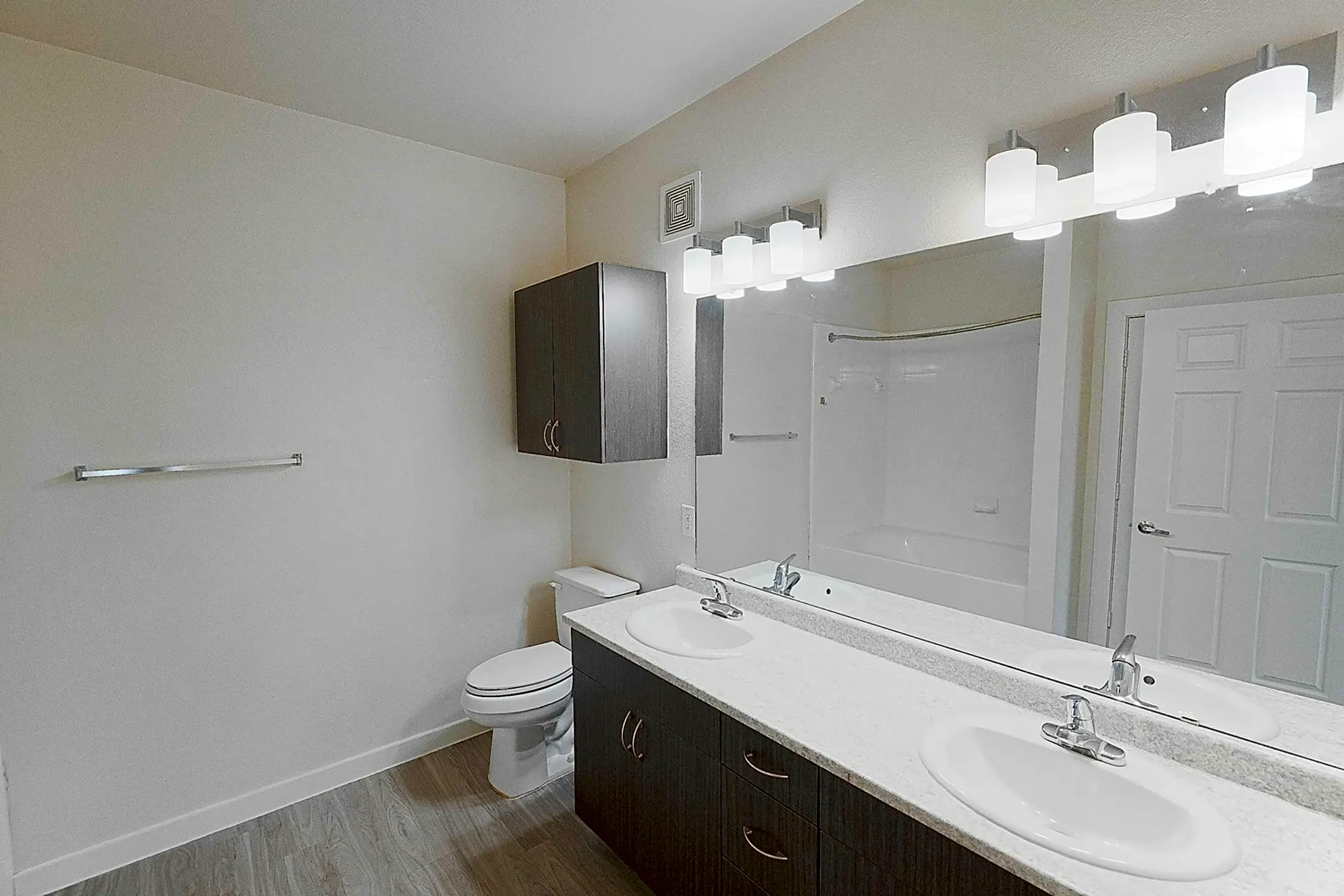 Urban Oaks Apartments 6725 Circle S Rd Austin, TX Apartments for