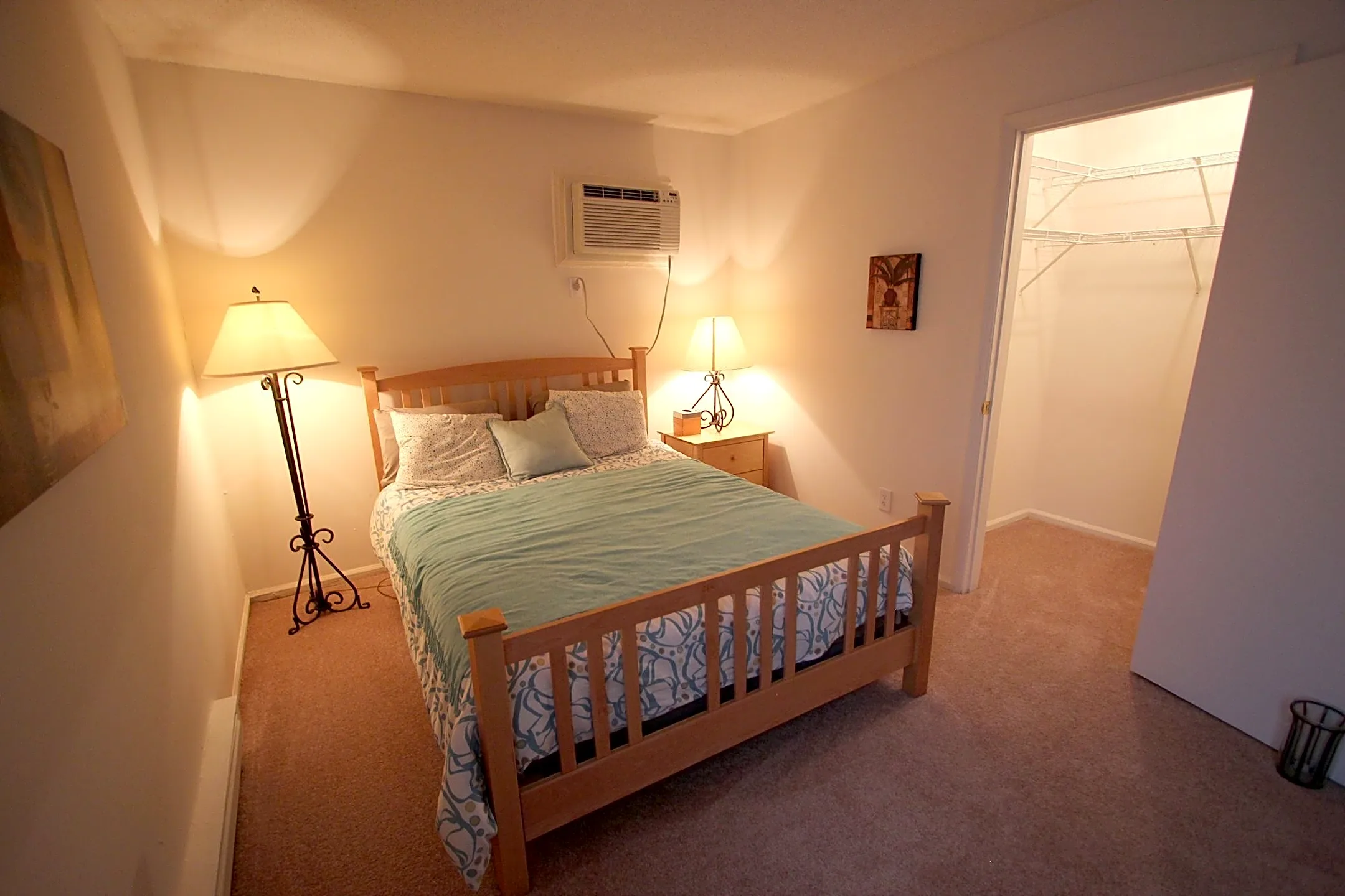 Turtle Creek Apartments Indianapolis, IN 46260