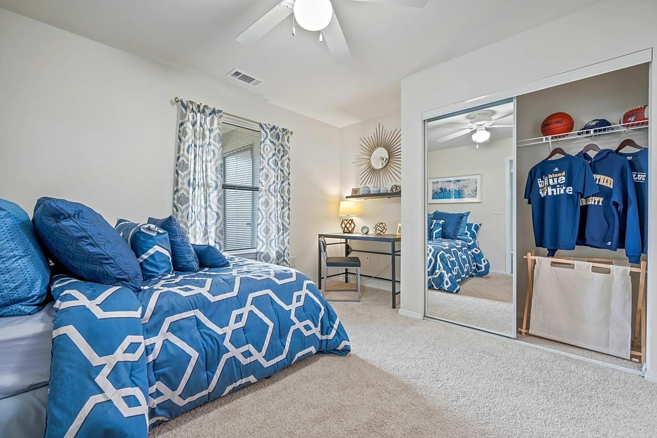Bedroom - The Connection - Per Bed Lease - Statesboro, GA
