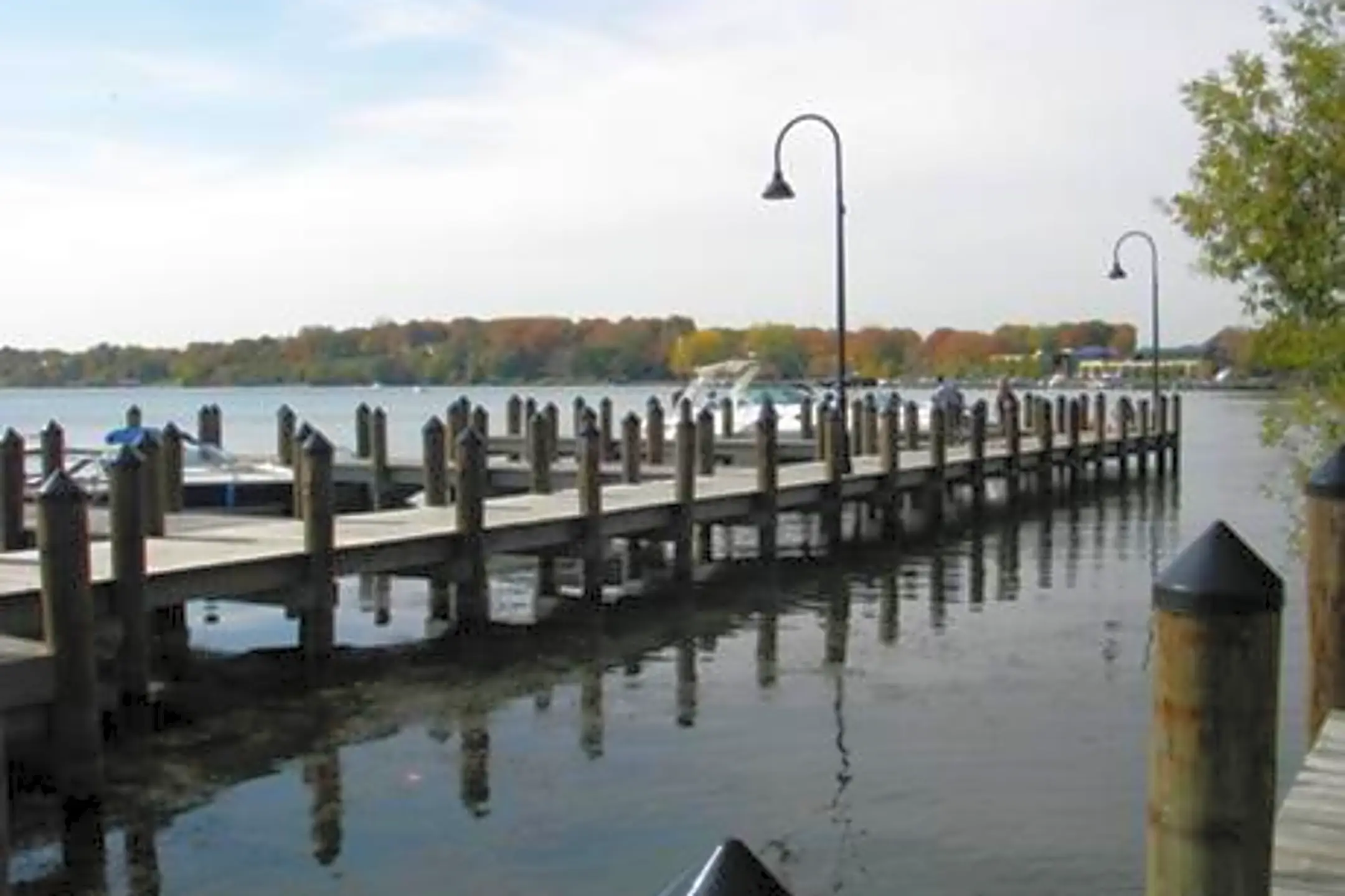 Highland Apartments 150 Wayzata Blvd E Wayzata, MN Apartments for