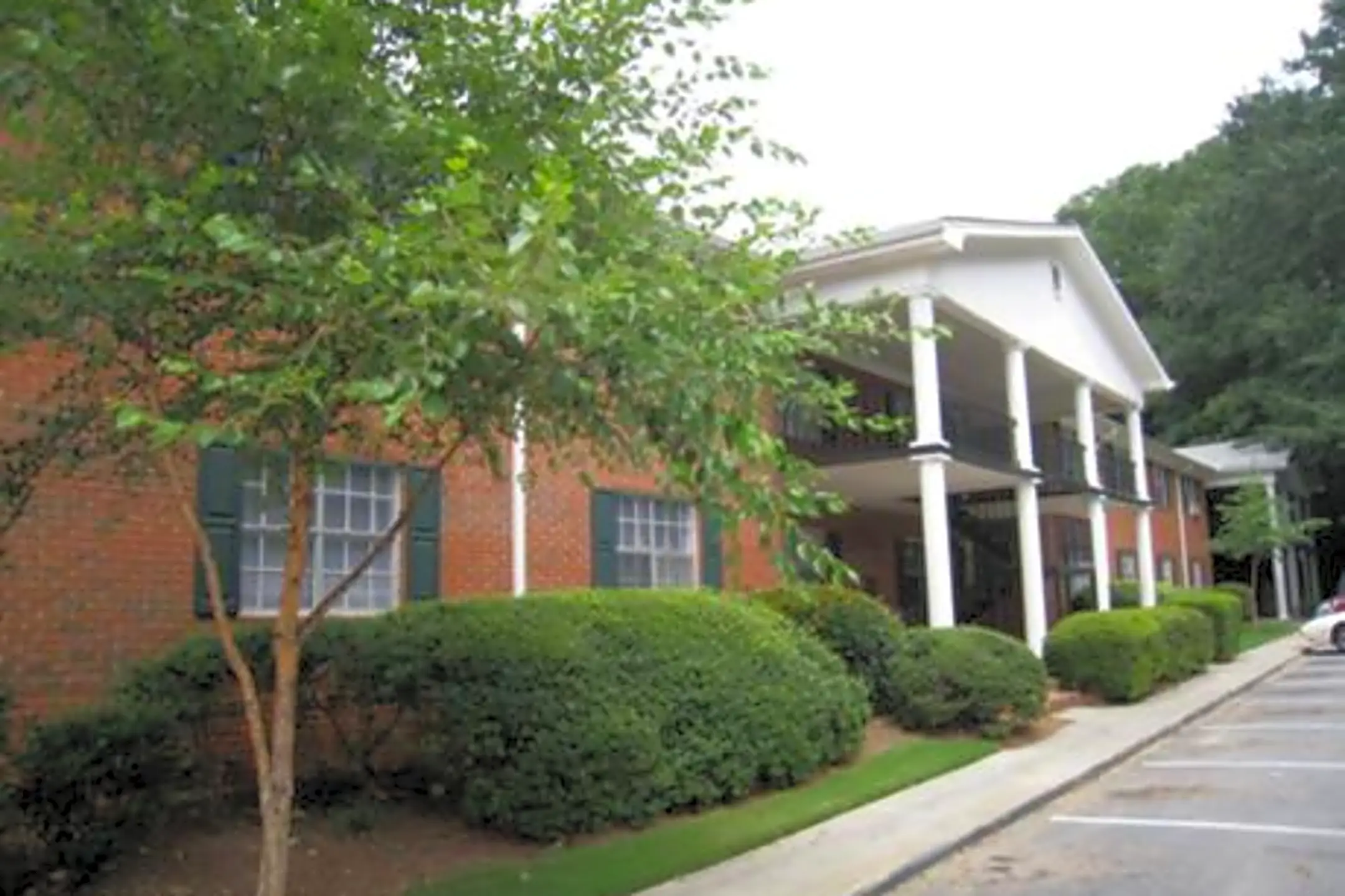 The Lexington Apartments Atlanta, GA 30344