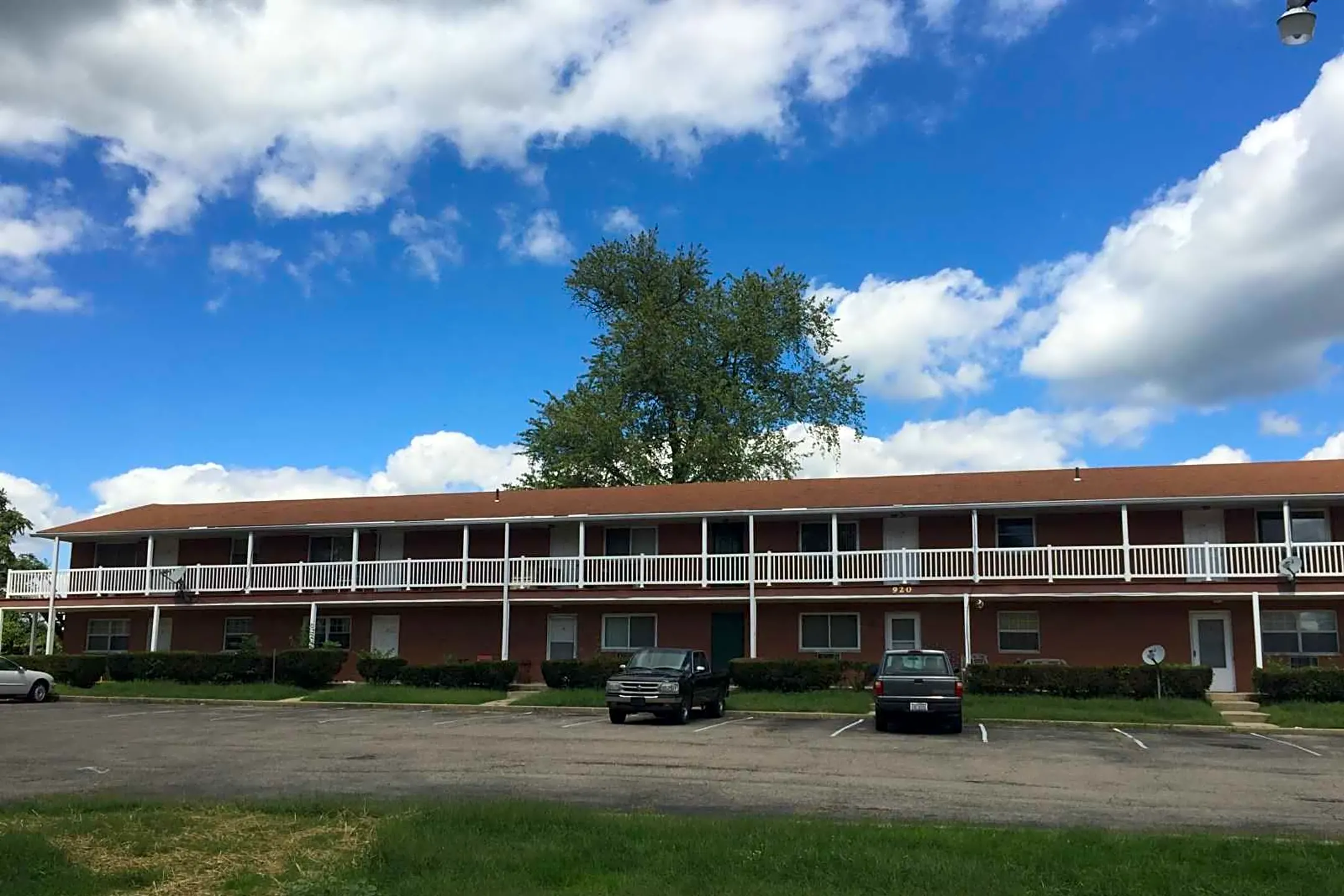 JP Apartments - 920 N Detroit St | Xenia, OH for Rent | Rent.