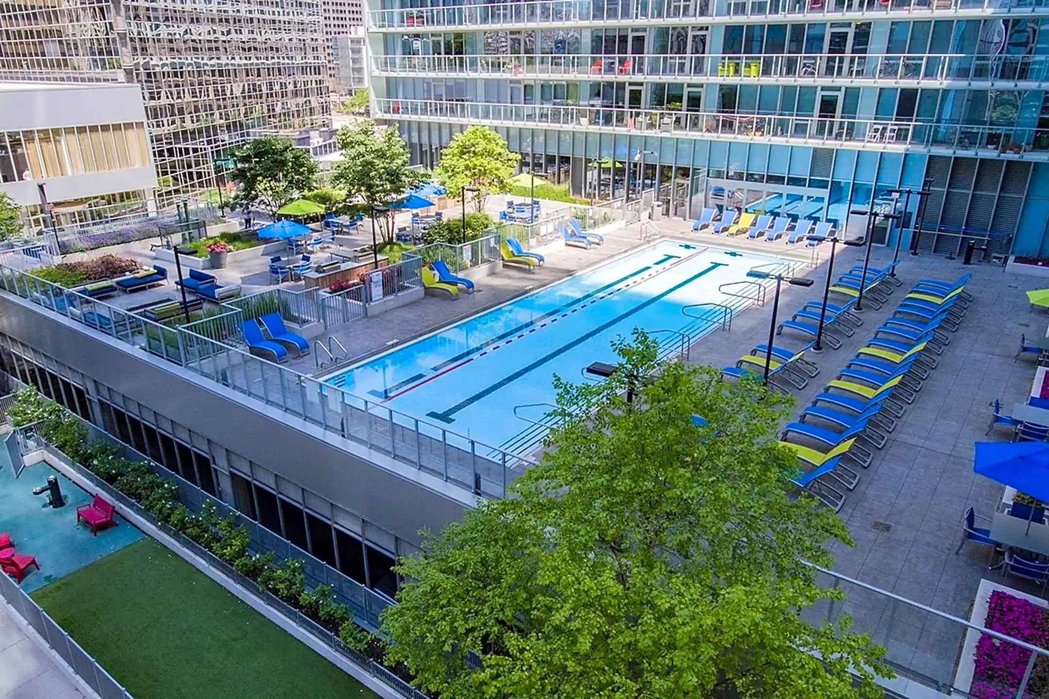 Coast At Lakeshore East 345 E Wacker Drive Chicago, IL Apartments