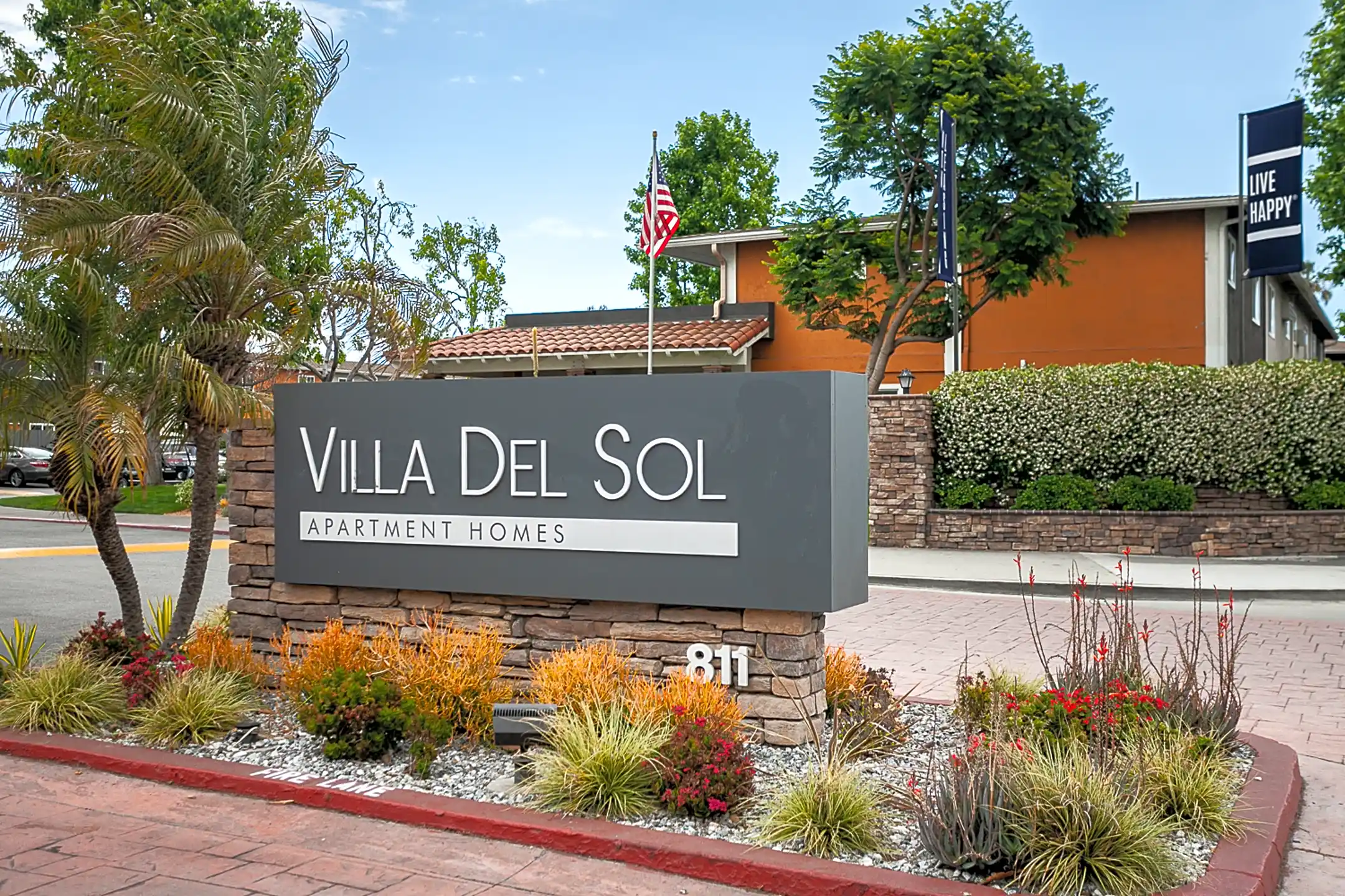 Community Signage - Villa Del Sol - Santa Ana, CA