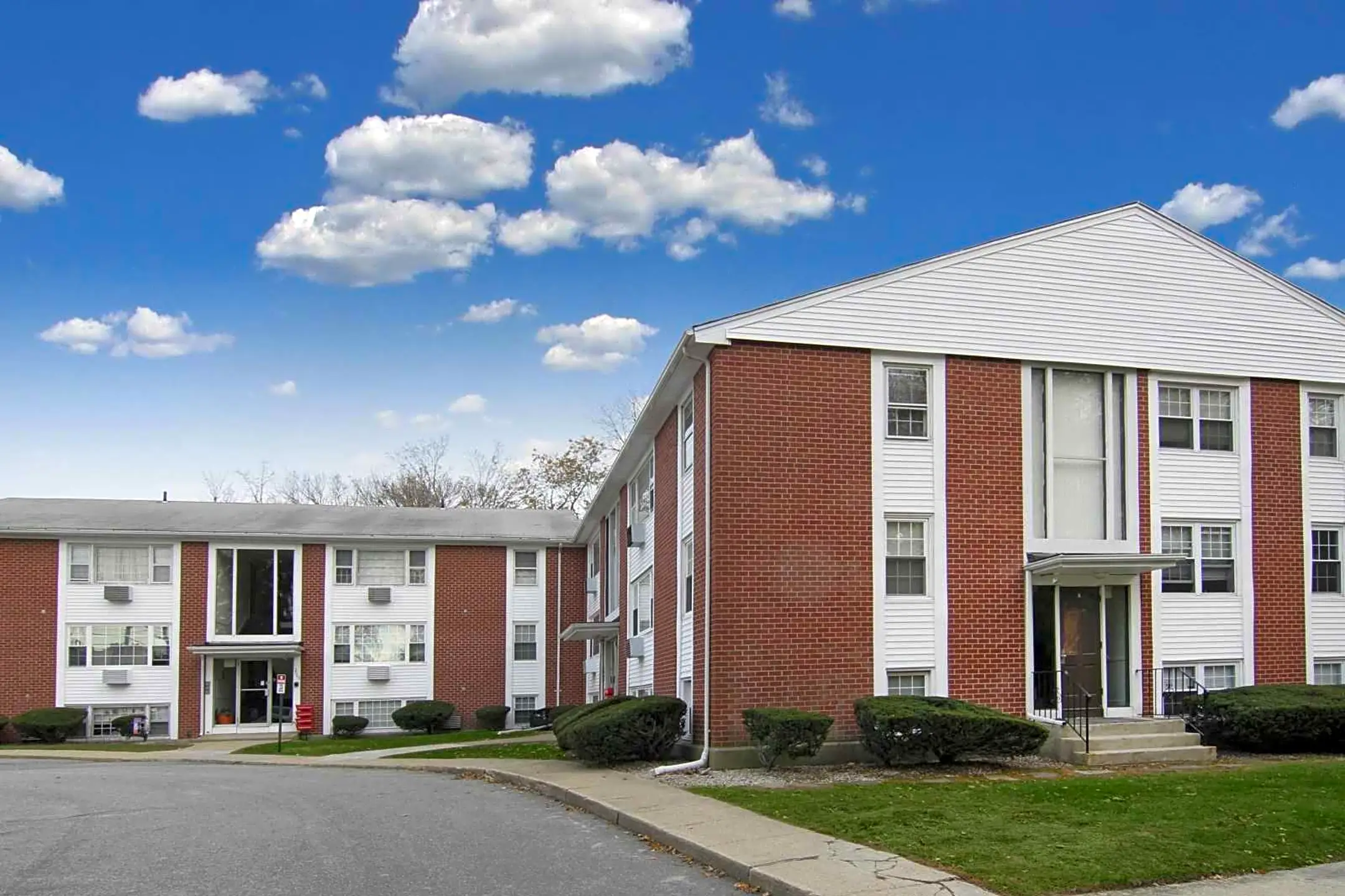 Cranston Apts For Rent