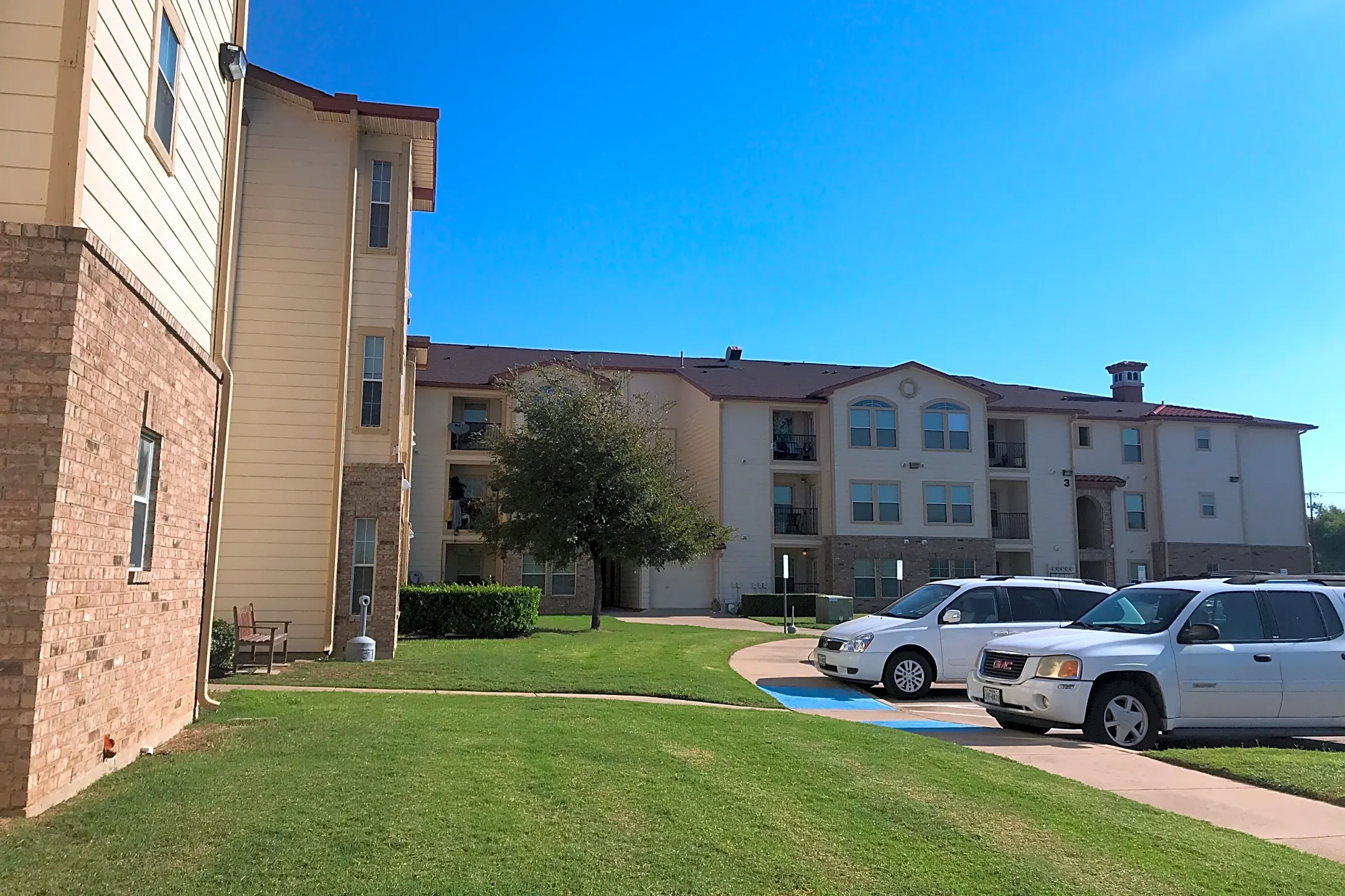 Buena Vista Apartments Cleburne Tx