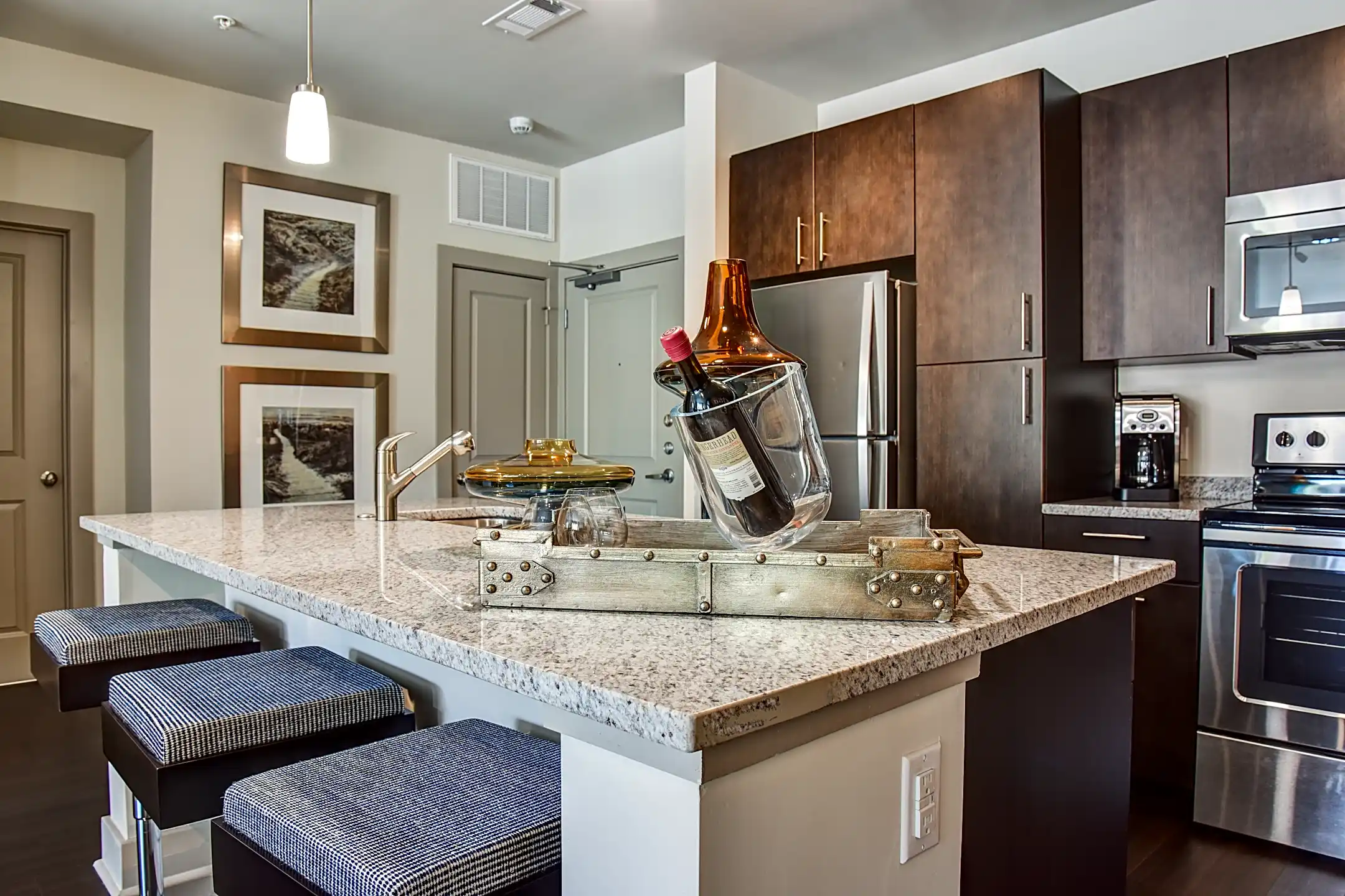 The Landing at Vinnin Square 330 Paradise Rd Swampscott, MA