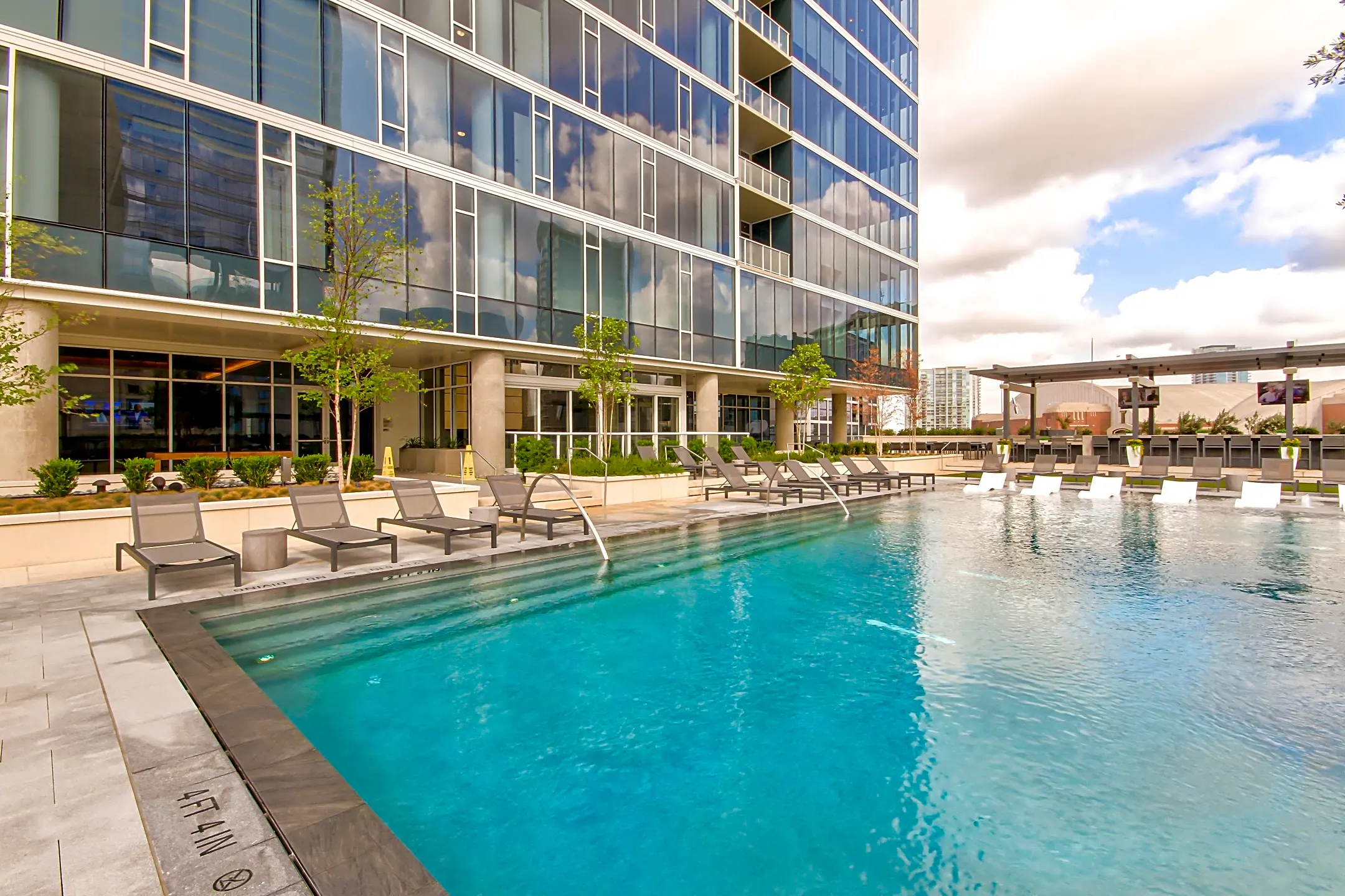 The Victor - 3039 NOWITZKI WAY | Dallas, TX Apartments for Rent | Rent.