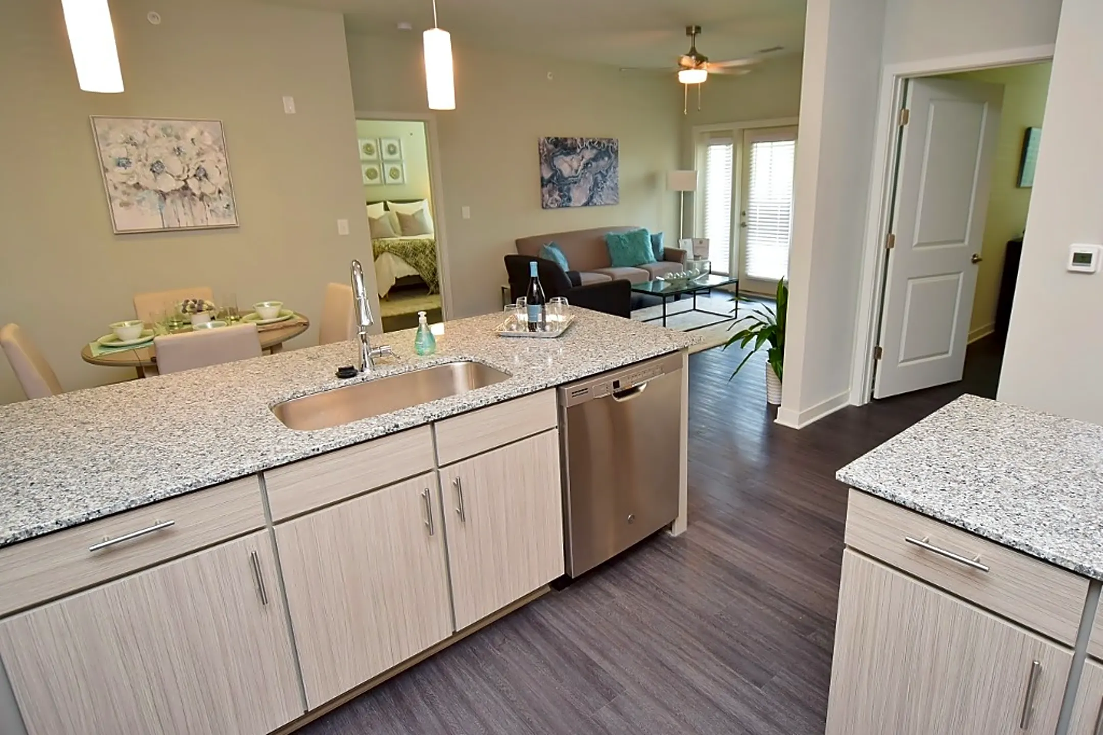 Villa Westlake Westlake, LA 70669