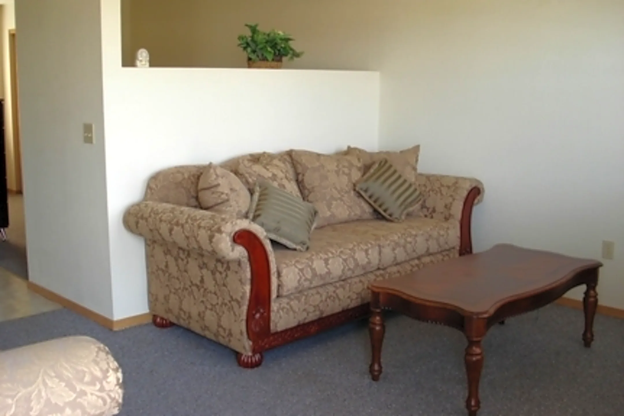 Eagle Ridge Apartments 530 Eldridge St Lawrence, KS Apartments for