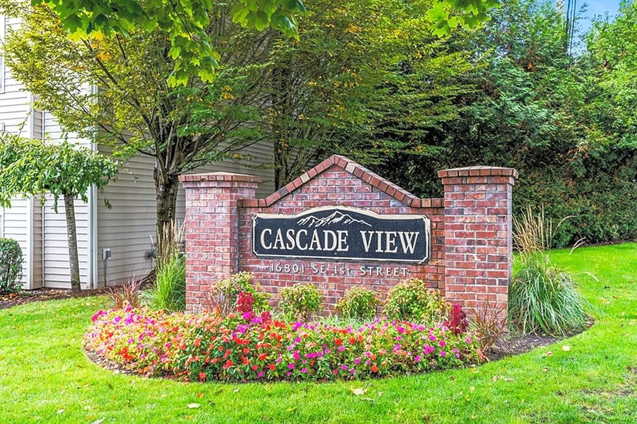 Cascade View Apartments - 16801 SE 1st St | Vancouver, WA Apartments ...